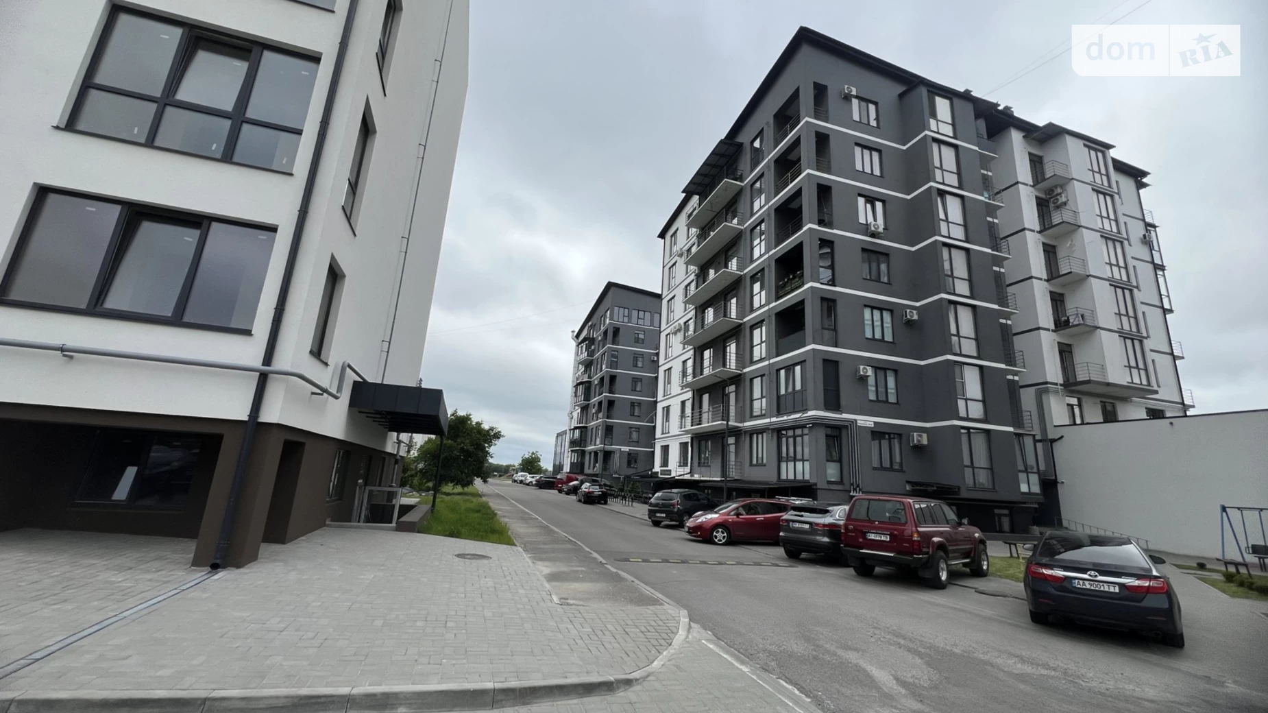 Продается 1-комнатная квартира 43 кв. м в Ровно, ул. Черновола Вячеслава, 94Д - фото 2