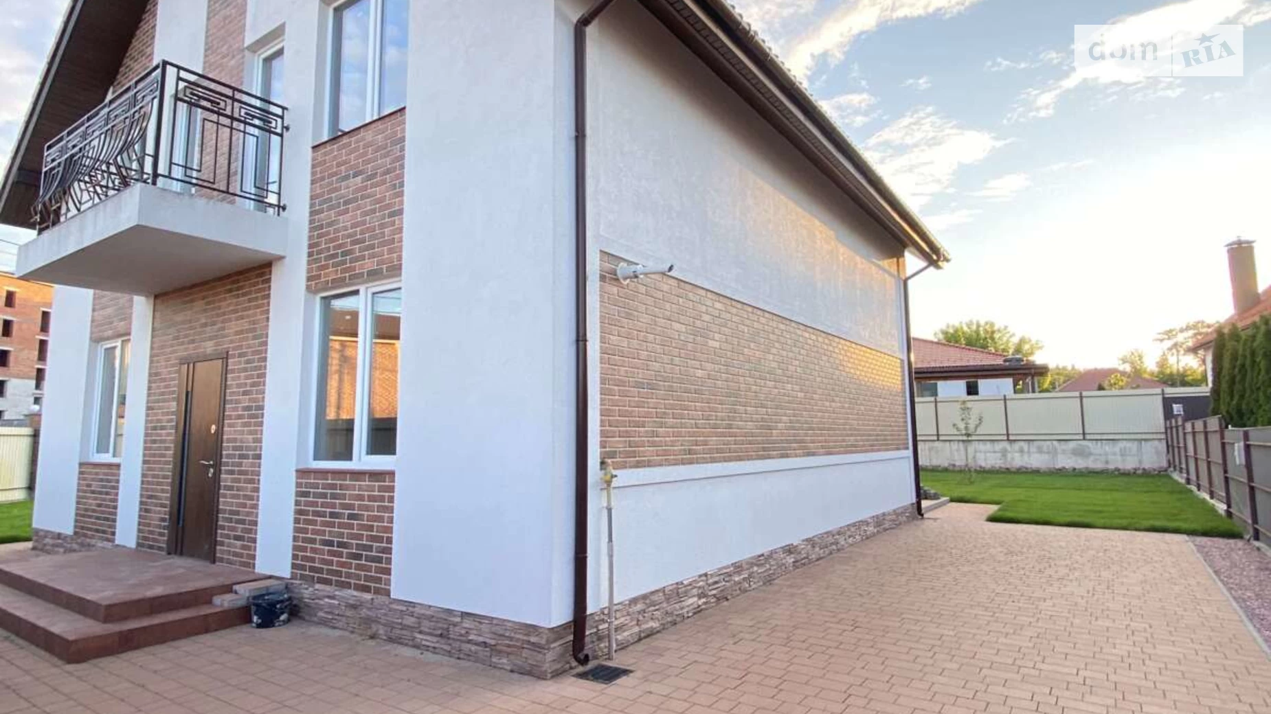 Продається будинок 2 поверховий 150 кв. м з гаражем, цена: 140000 $ - фото 3