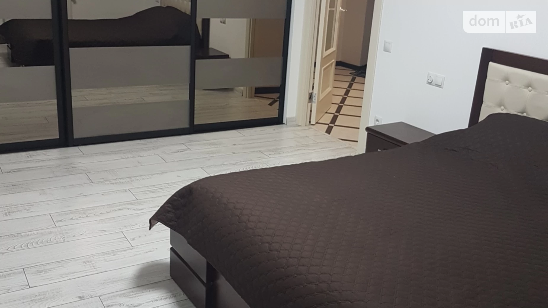Сдается в аренду 2-комнатная квартира 71.1 кв. м в Ивано-Франковске, ул. Андрея Мельника, 10 корпус 10 - фото 5