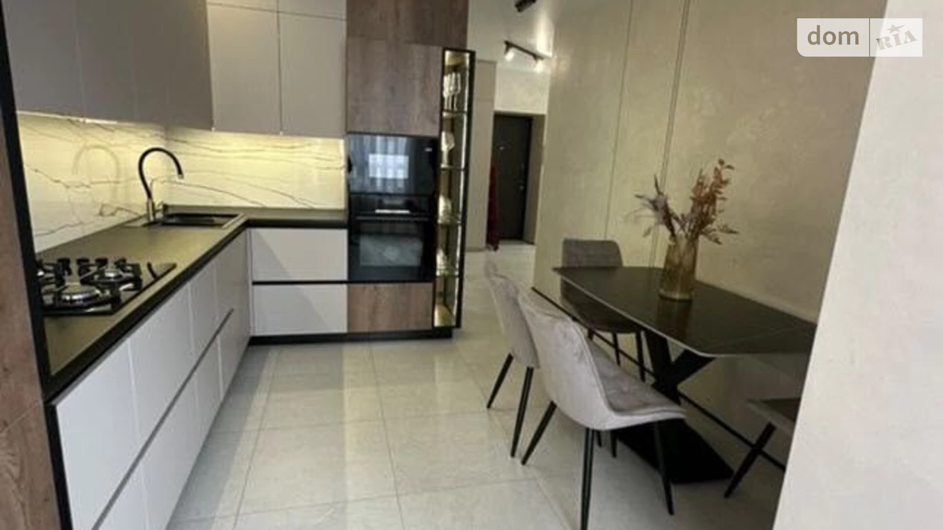 Продается 2-комнатная квартира 68 кв. м в Хмельницком - фото 3