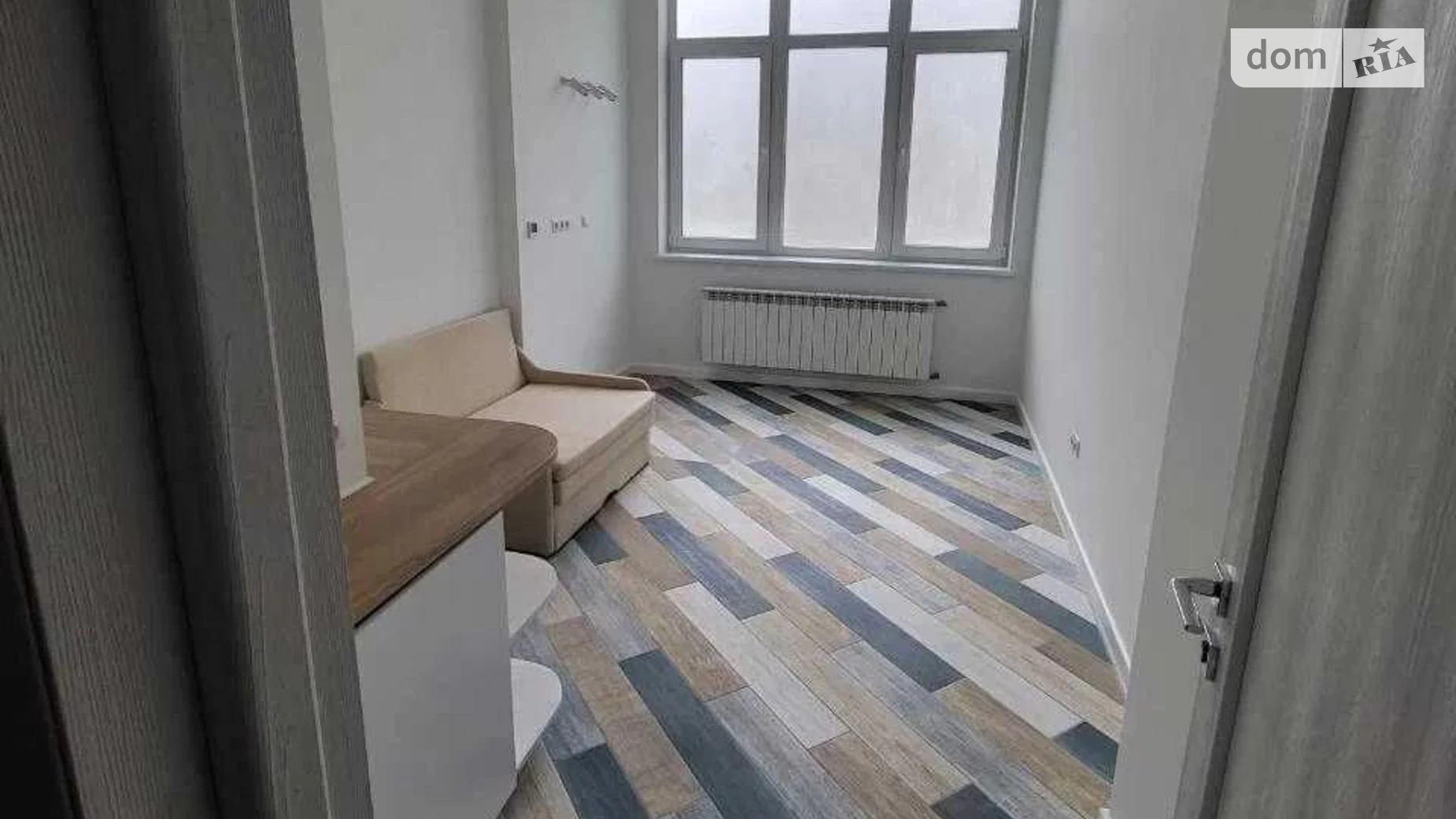 Сдается в аренду помещения свободного назначения 40 кв. м в 9-этажном здании, цена: 23000 грн - фото 4
