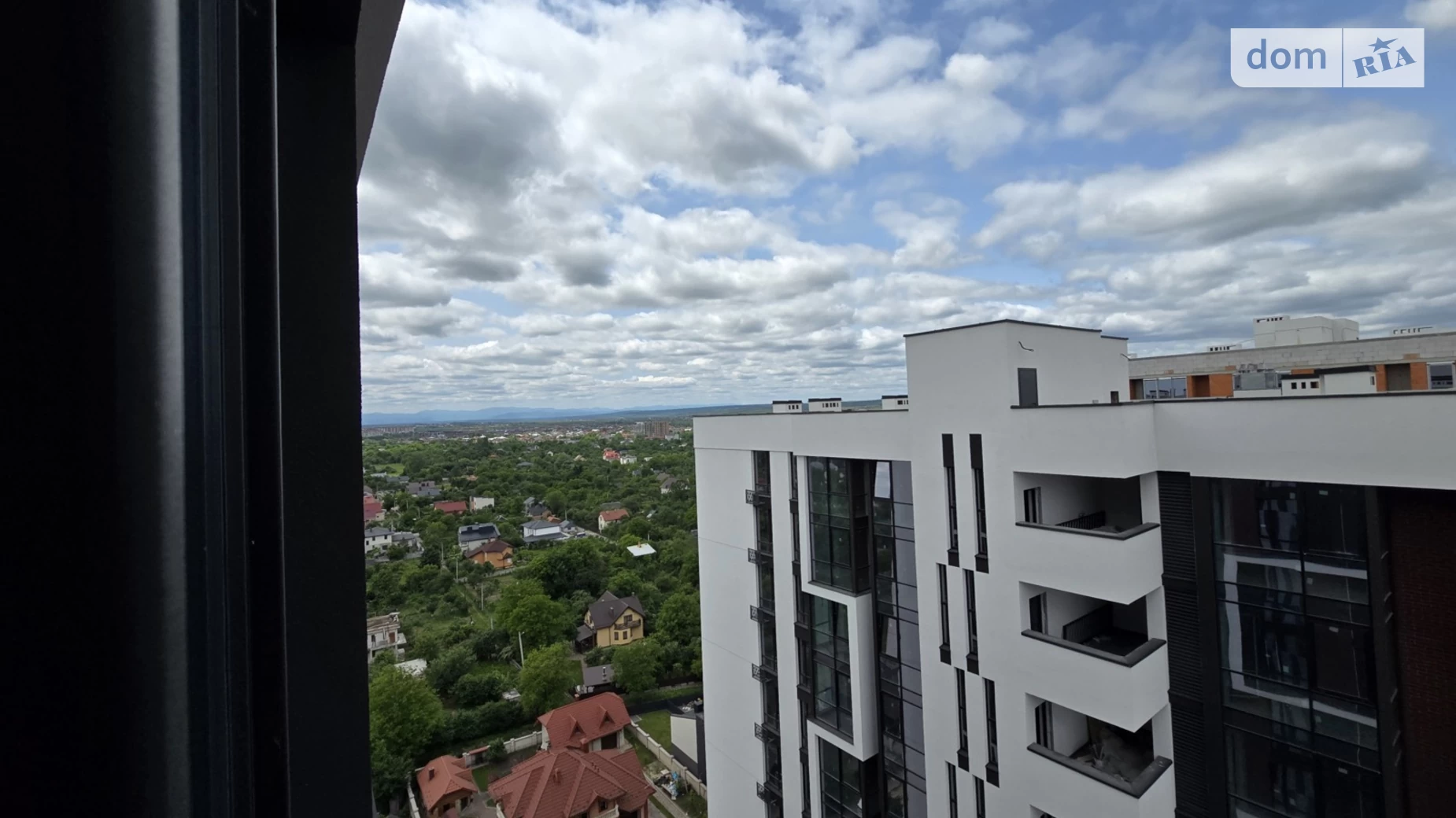 Продается 1-комнатная квартира 39.3 кв. м в Ивано-Франковске, ул. Ленкавского, 34/6 - фото 4