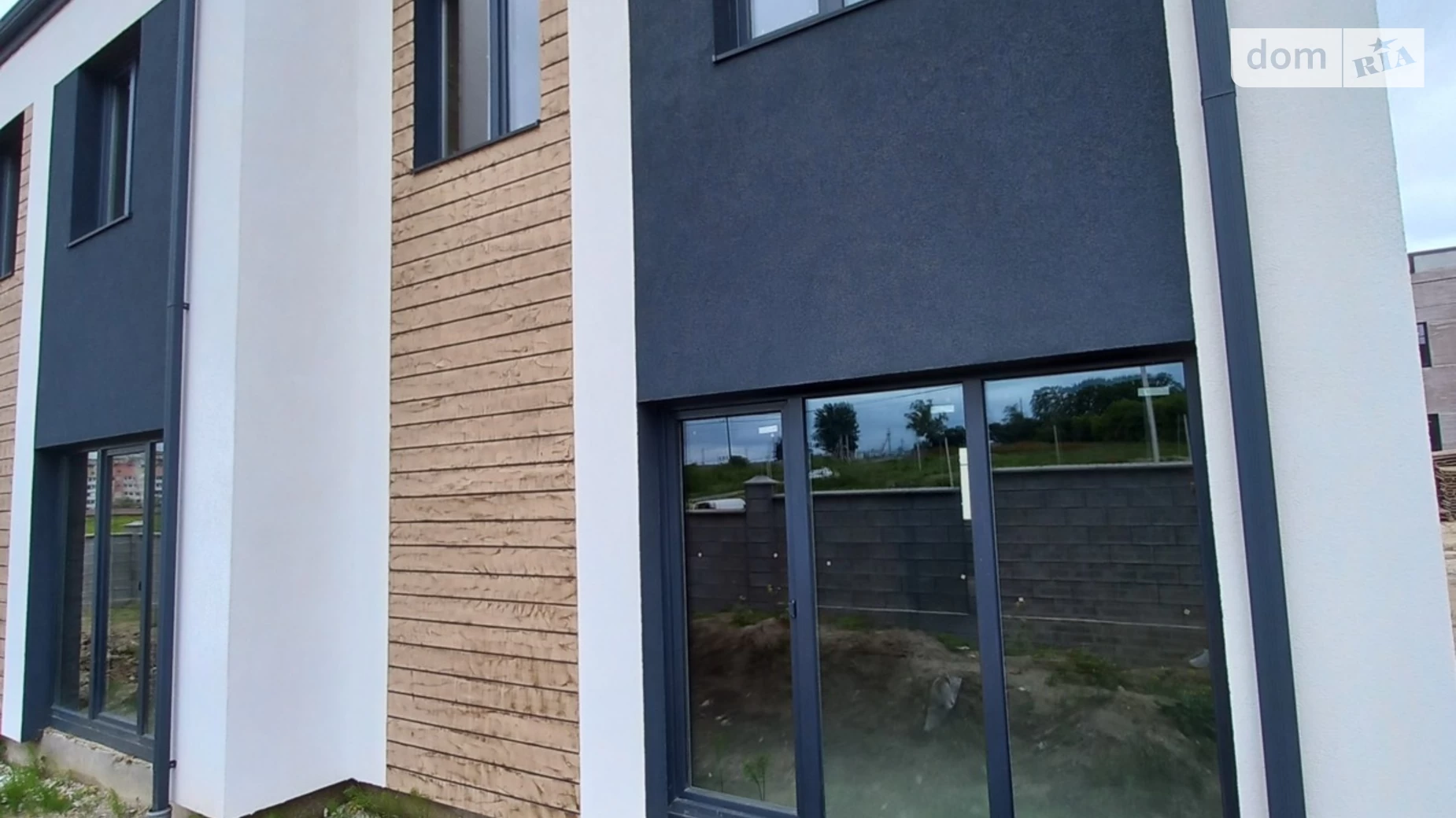 Продається частина будинку 100 кв. м з гаражем, цена: 65000 $ - фото 2