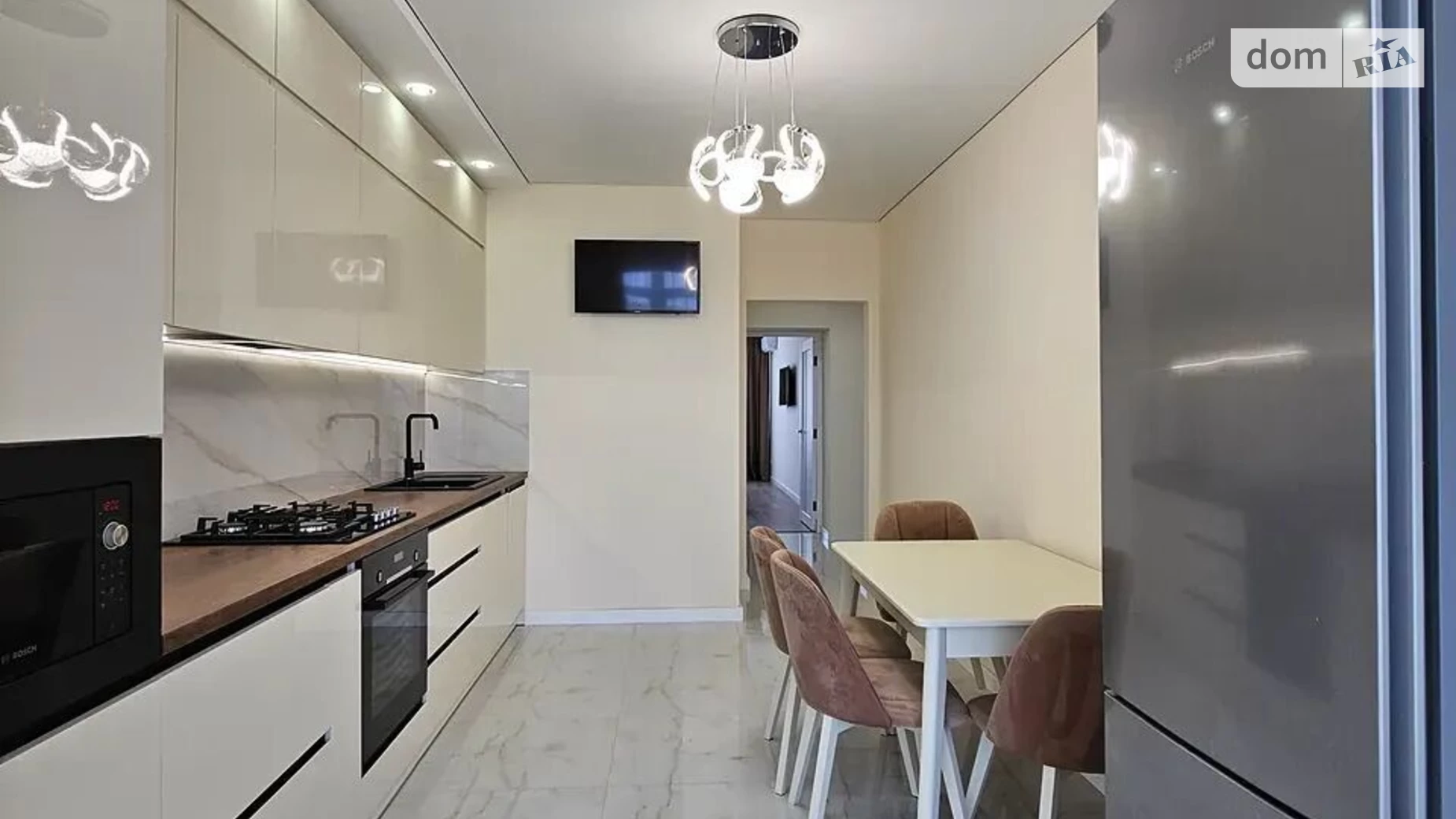 Здається в оренду 2-кімнатна квартира 69 кв. м у, цена: 550 $ - фото 2