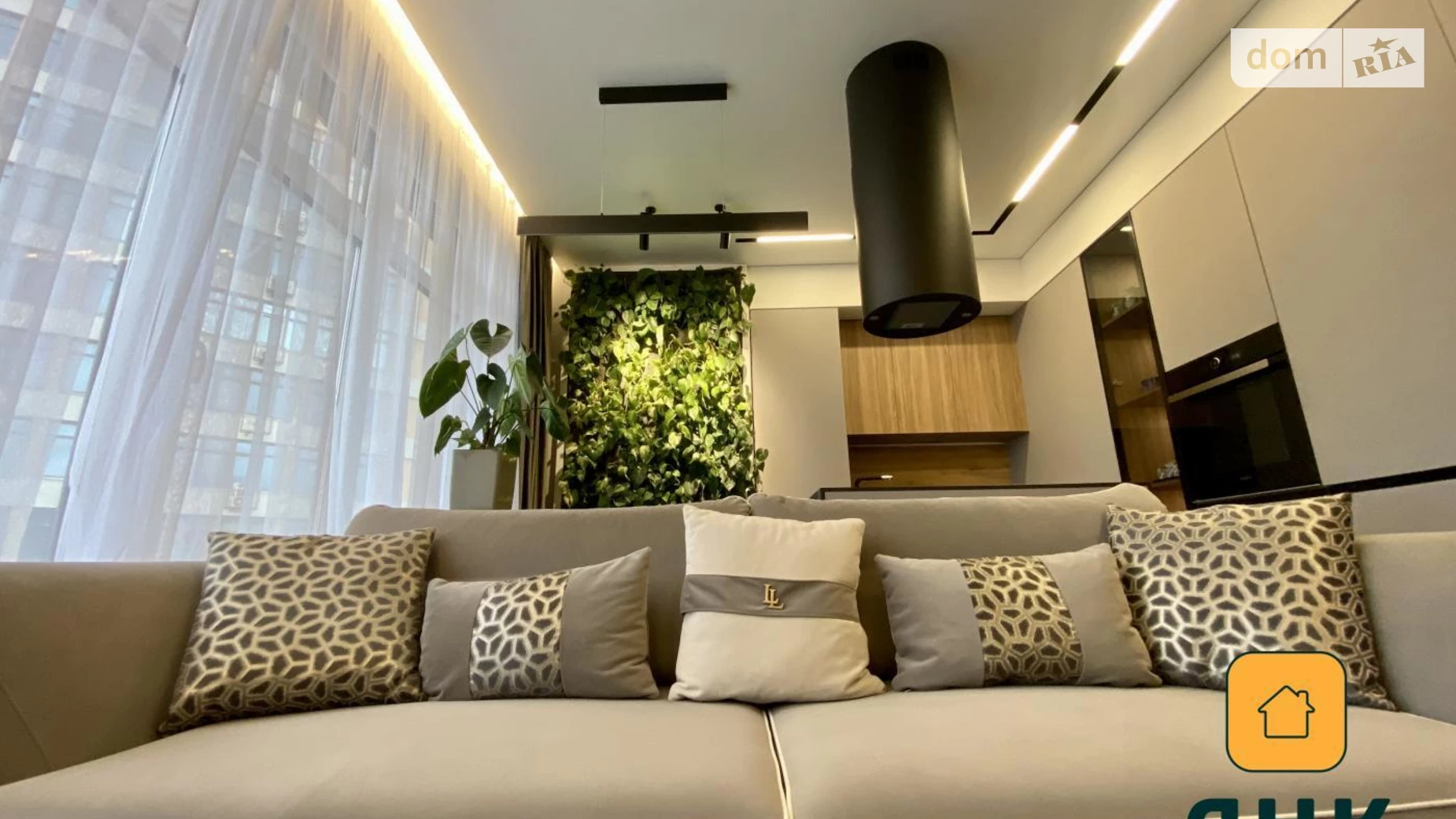 Продается 1-комнатная квартира 60 кв. м в Одессе, пер. Компасный, 1А - фото 2