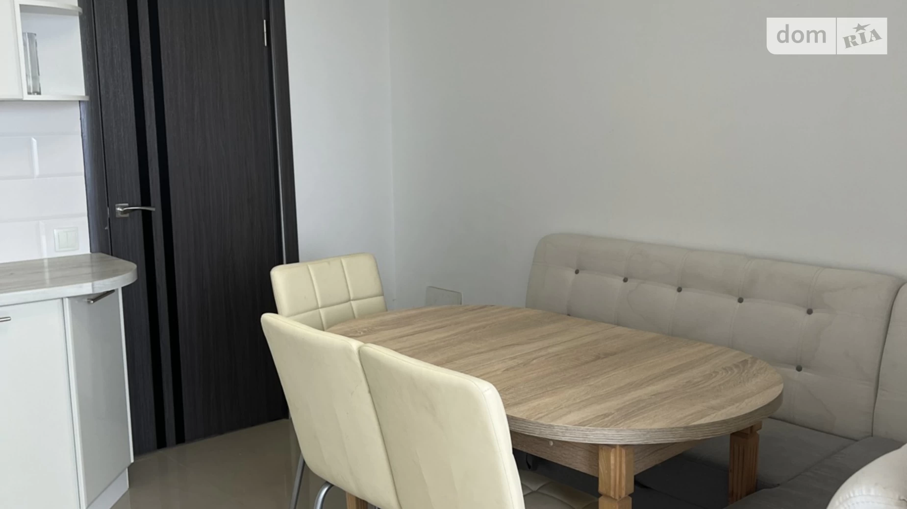 Продається 2-кімнатна квартира 58 кв. м у Крихівцях, вул. Крайня(Крайна) - фото 4