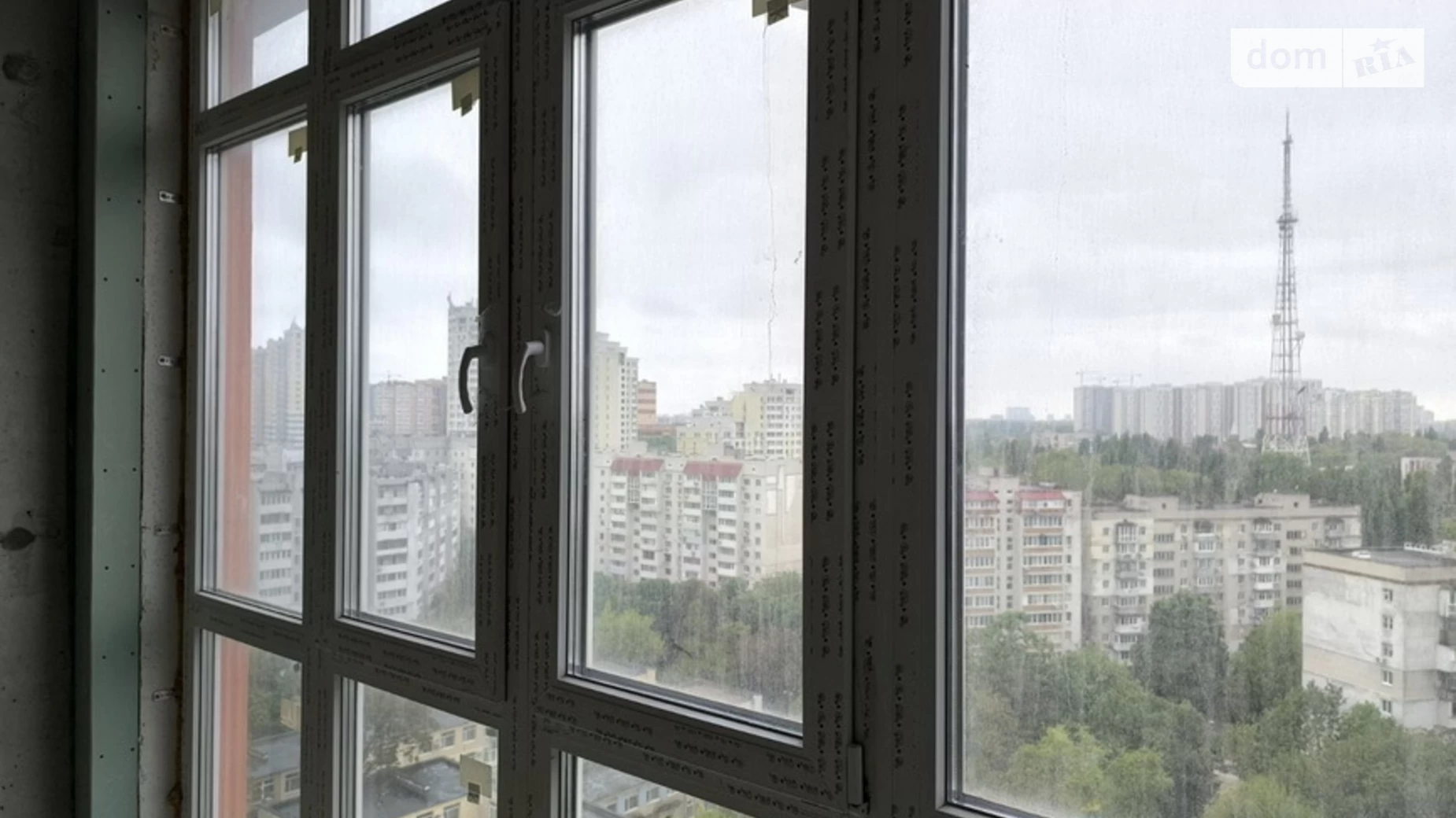 Продается 1-комнатная квартира 42 кв. м в Одессе, просп. Гагарина - фото 2
