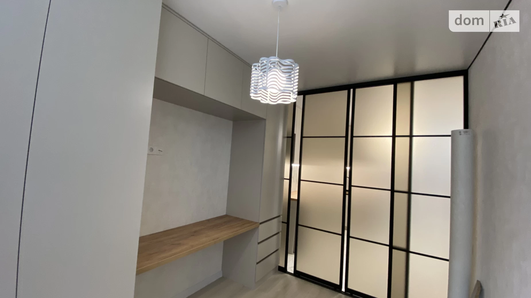 Продается 3-комнатная квартира 64.3 кв. м в Одессе, ул. Инглези - фото 2