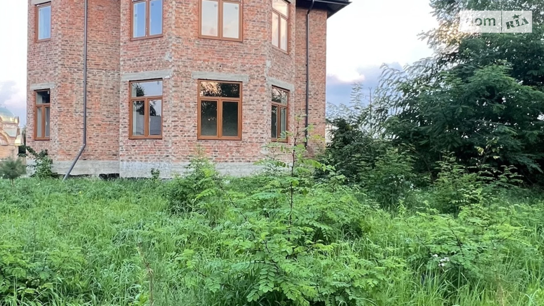Продається будинок 2 поверховий 304.4 кв. м з гаражем, цена: 120000 $ - фото 2