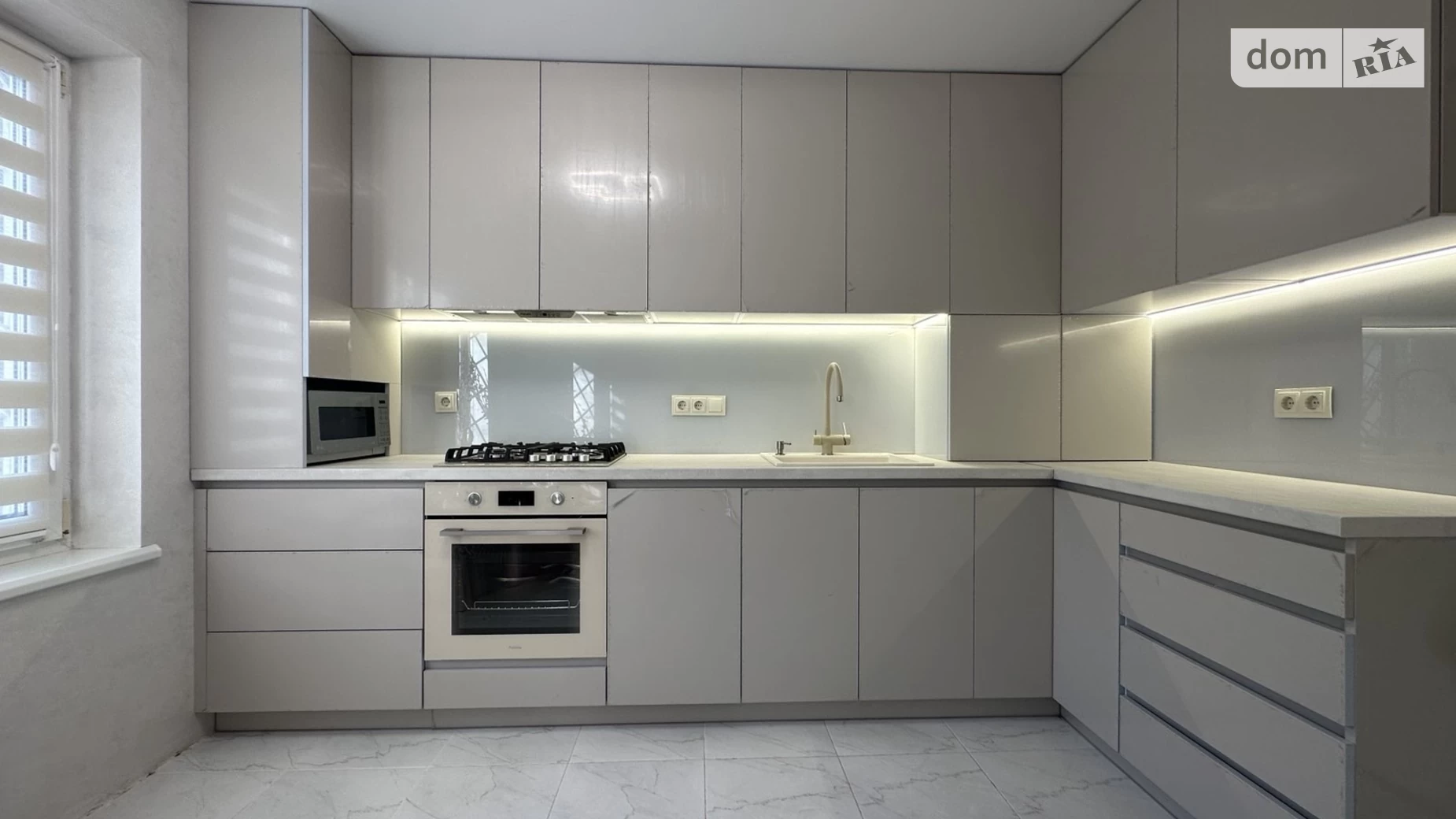 Продается 3-комнатная квартира 62.3 кв. м в Хмельницком, ул. Прибугская - фото 2