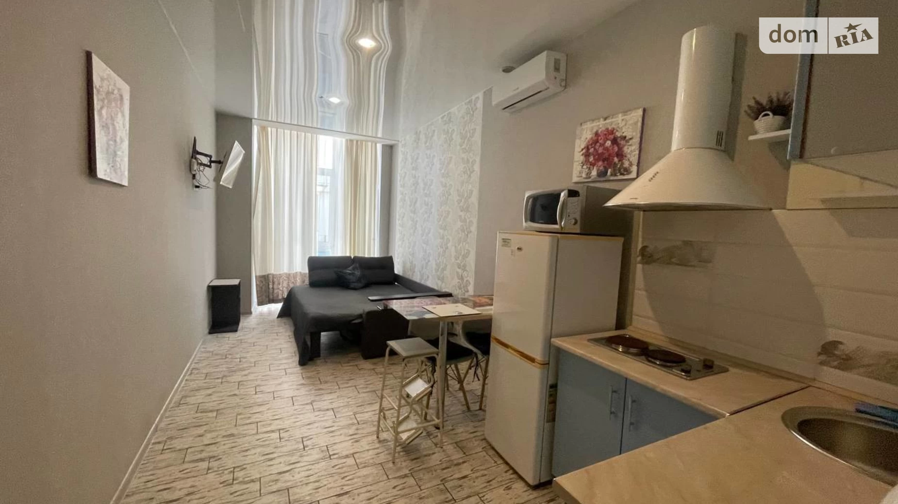 Продается 1-комнатная квартира 25 кв. м в Одессе, Фонтанская дор. - фото 2