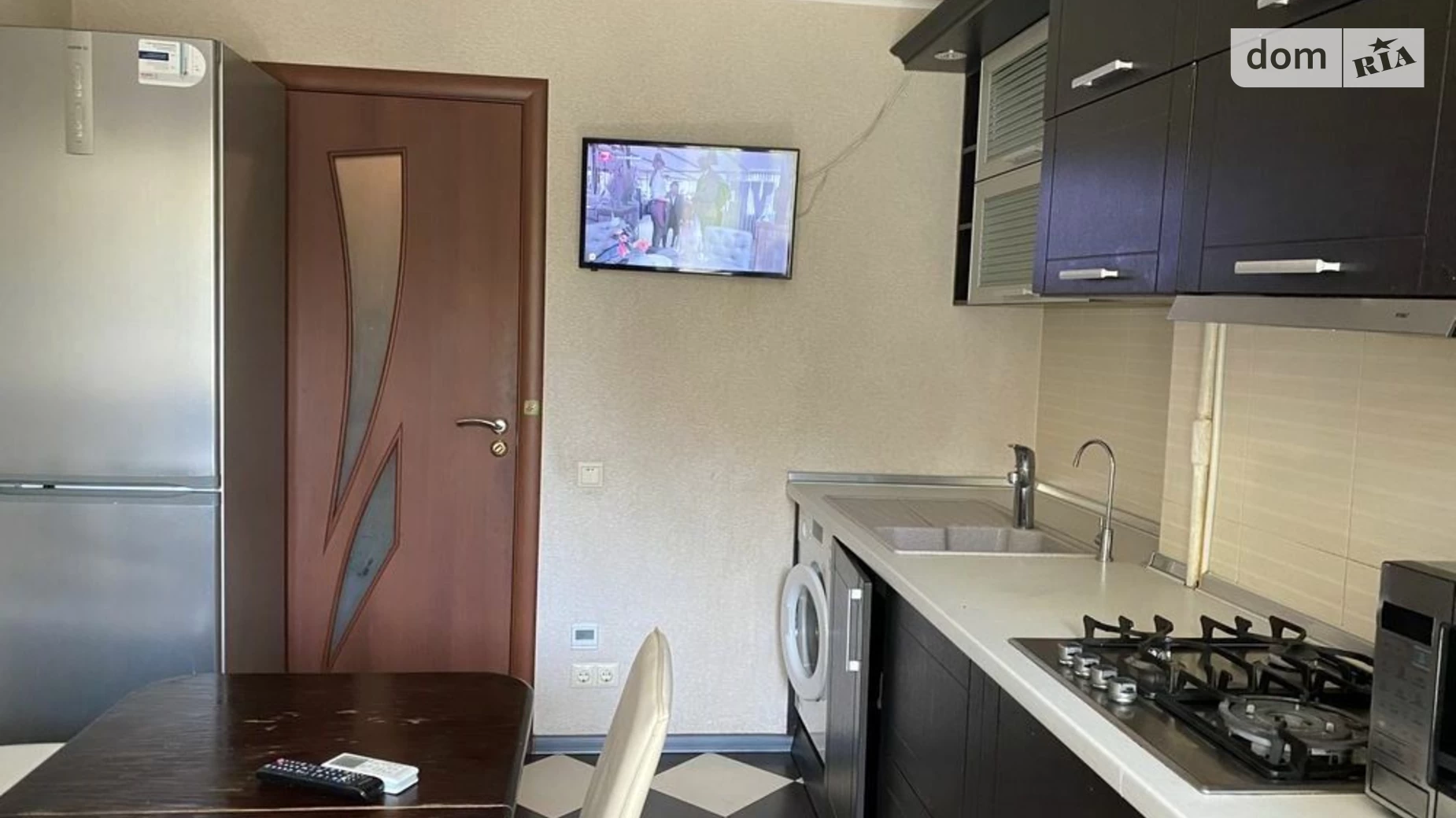 Сдается в аренду 1-комнатная квартира 40 кв. м в Днепре, просп. Слобожанский, 72 - фото 3