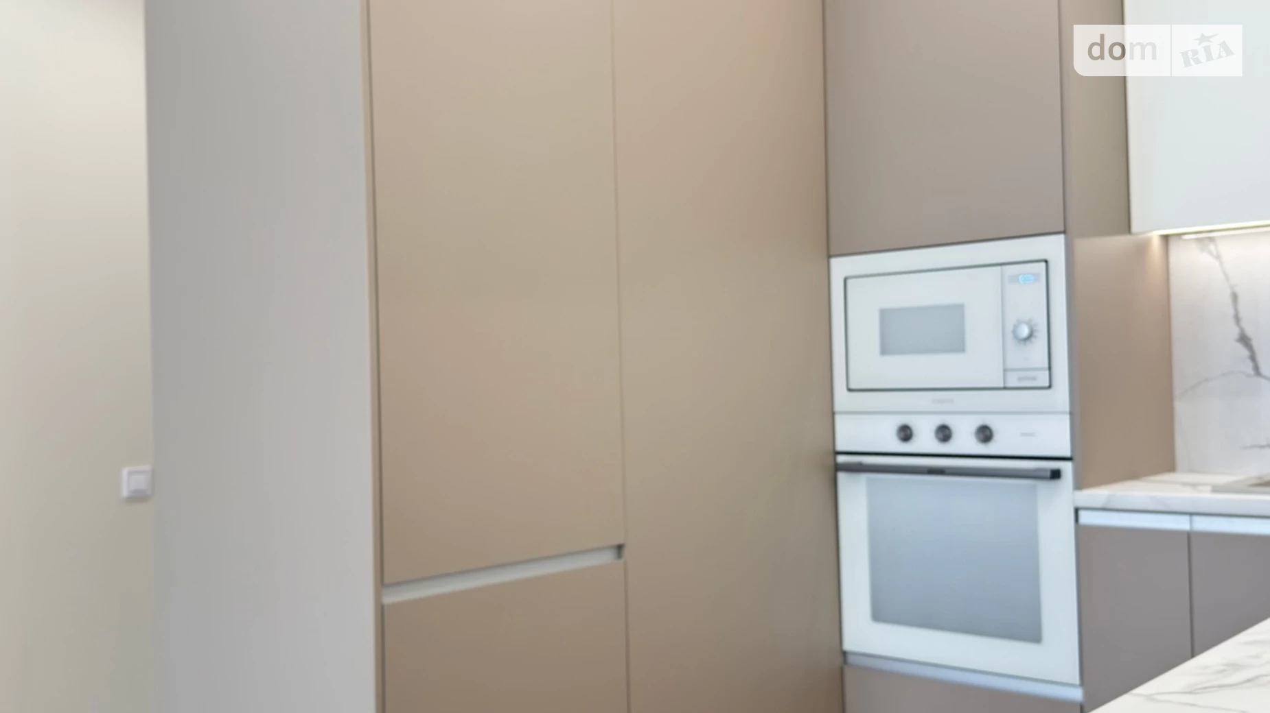 Продается 1-комнатная квартира 47 кв. м в Черкассах, ул. Казацкая, 19 - фото 3