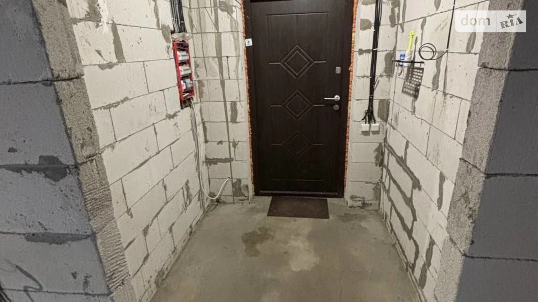 Продается дом на 2 этажа 179.5 кв. м с гаражом, цена: 115000 $ - фото 5