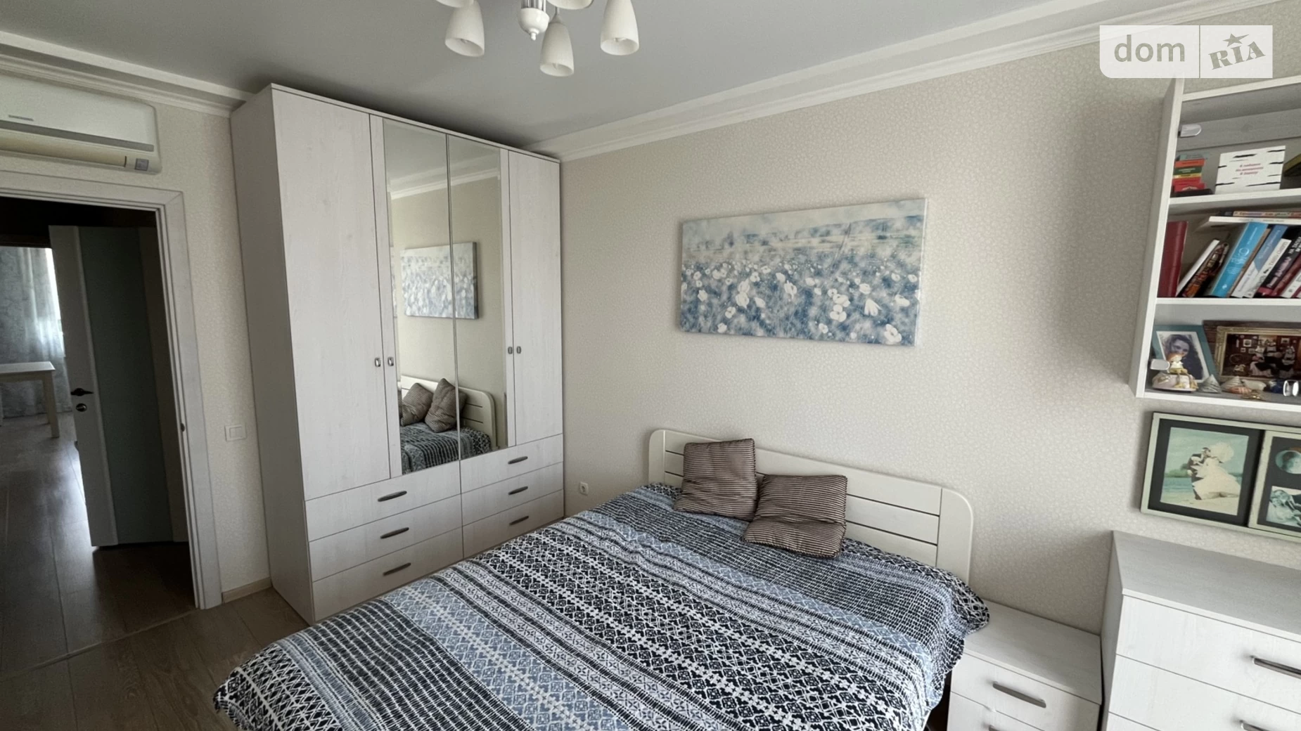 Продается 2-комнатная квартира 60 кв. м в Чайках, ул. Печёрская, 28 - фото 2