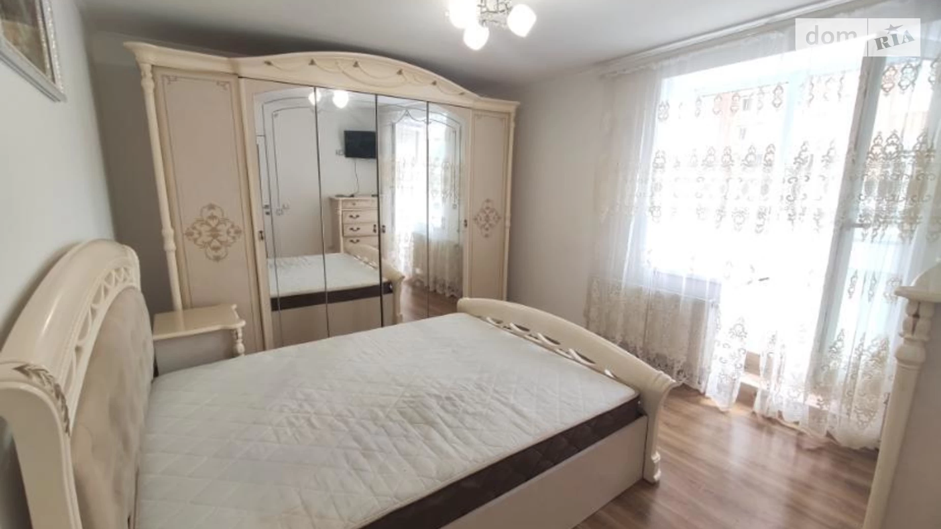 2-кімнатна квартира 68 кв. м у, цена: 300 $ - фото 2