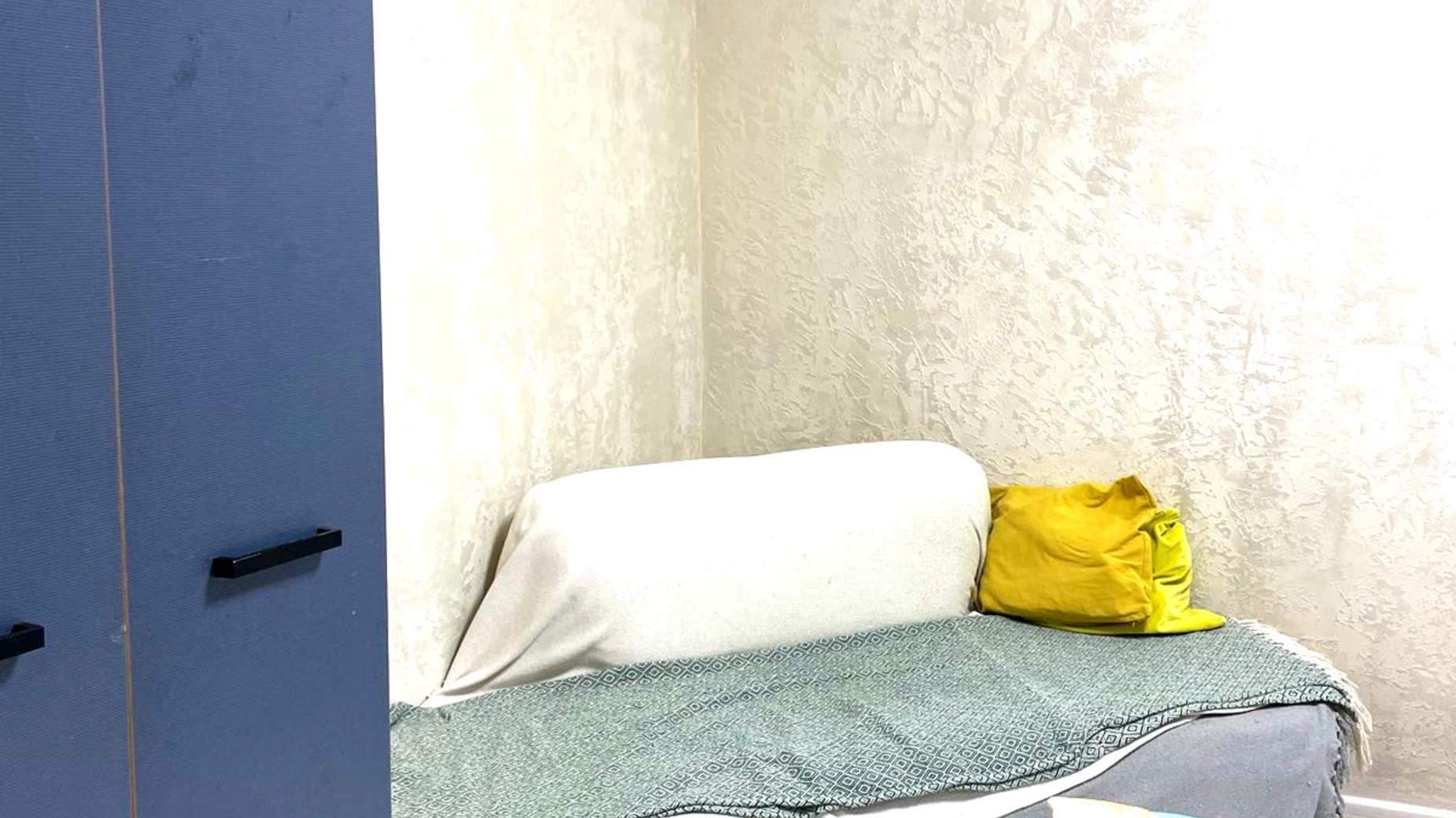 Продается 4-комнатная квартира 76 кв. м в Днепре, ул. Нестерова - фото 2