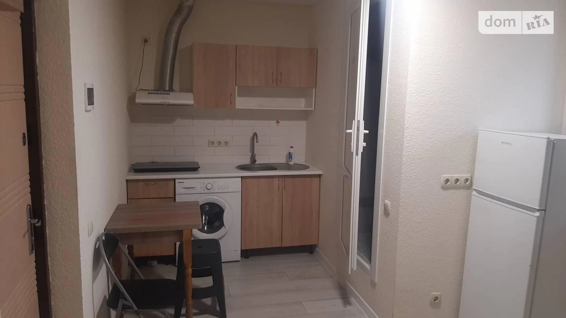 Продається 1-кімнатна квартира 16 кв. м у Фонтанці, Таврийская ул. - фото 3