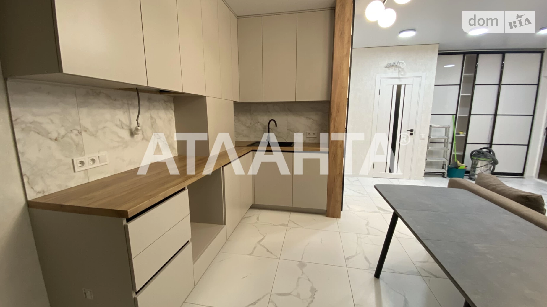 Продается 3-комнатная квартира 64.3 кв. м в Одессе, ул. Инглези - фото 3