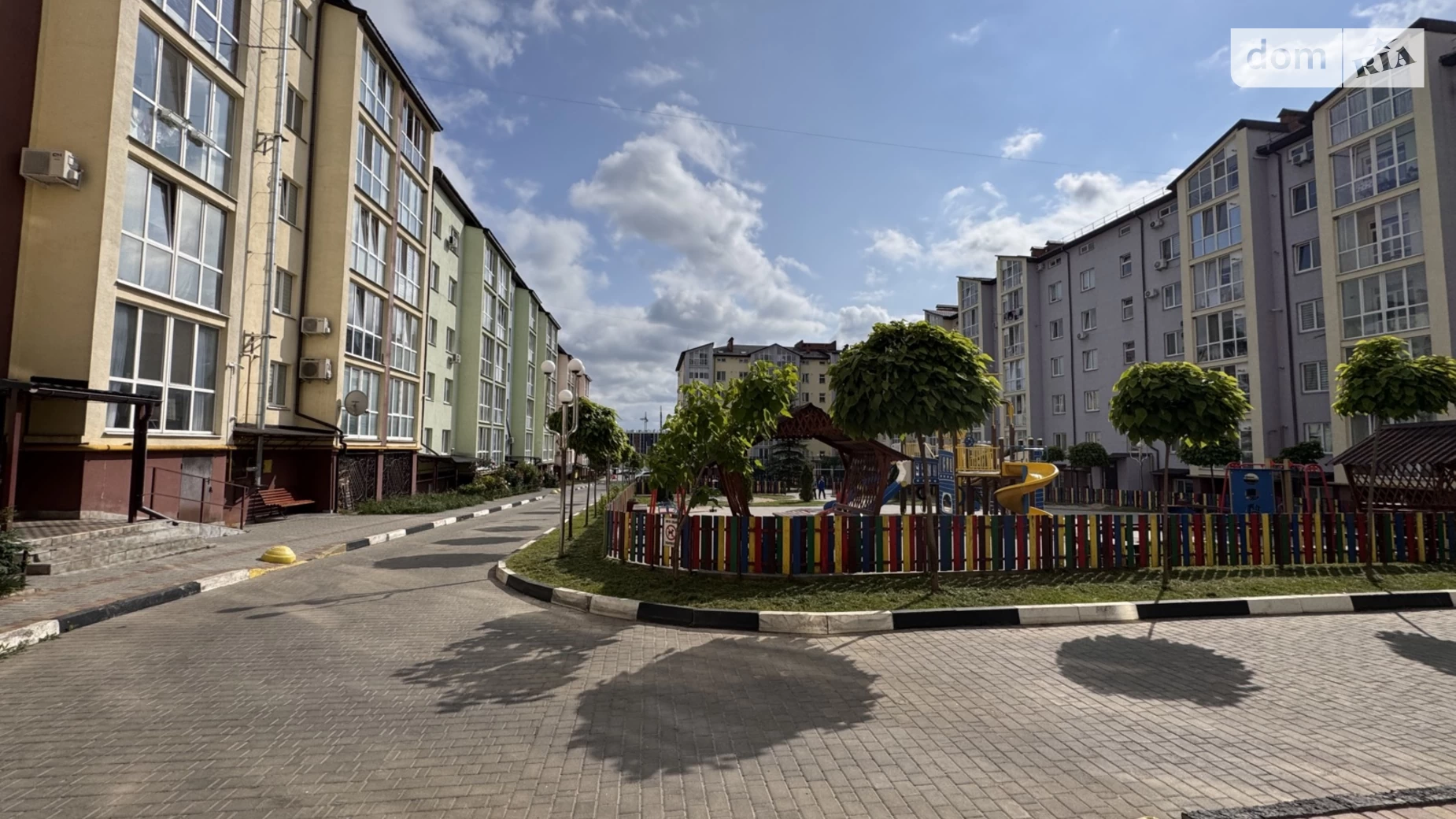 Продается 1-комнатная квартира 38.8 кв. м в Зарванцах, ул. Одесская, 3 корпус 1  - фото 2