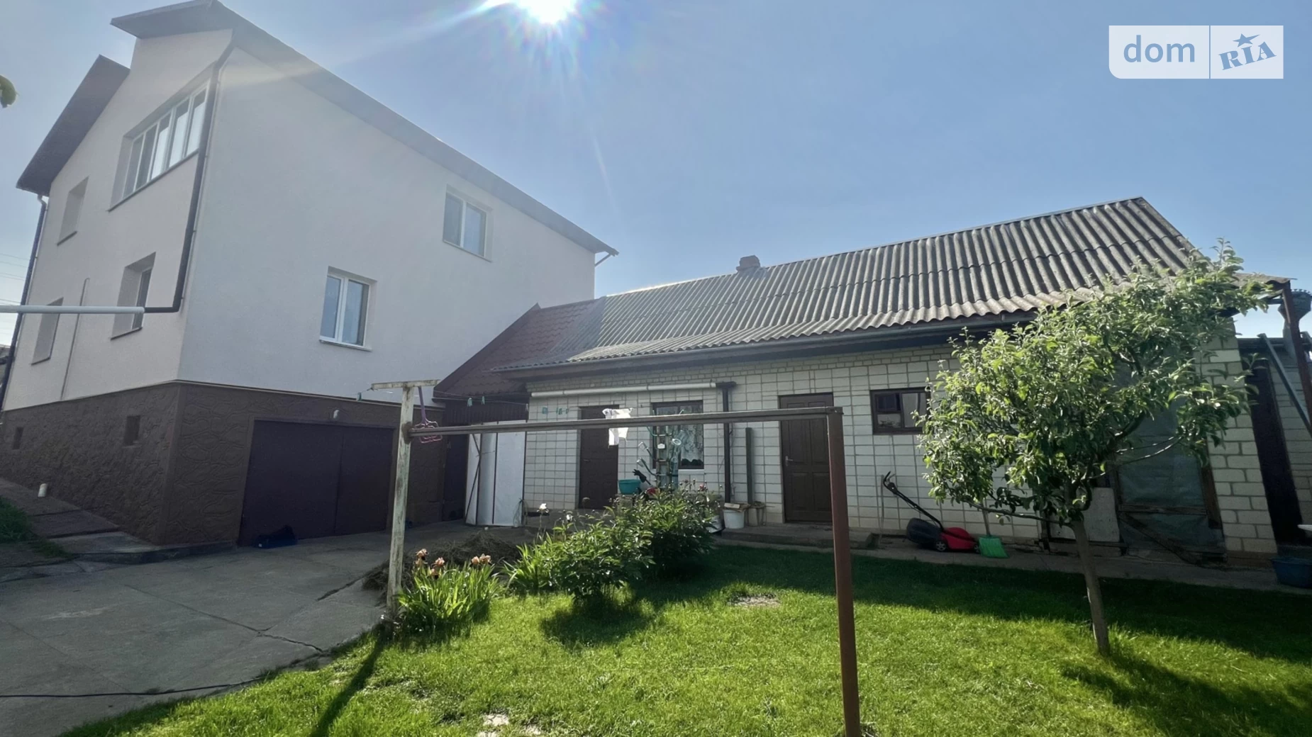 Продается дом на 2 этажа 220 кв. м с балконом, цена: 150000 $ - фото 2