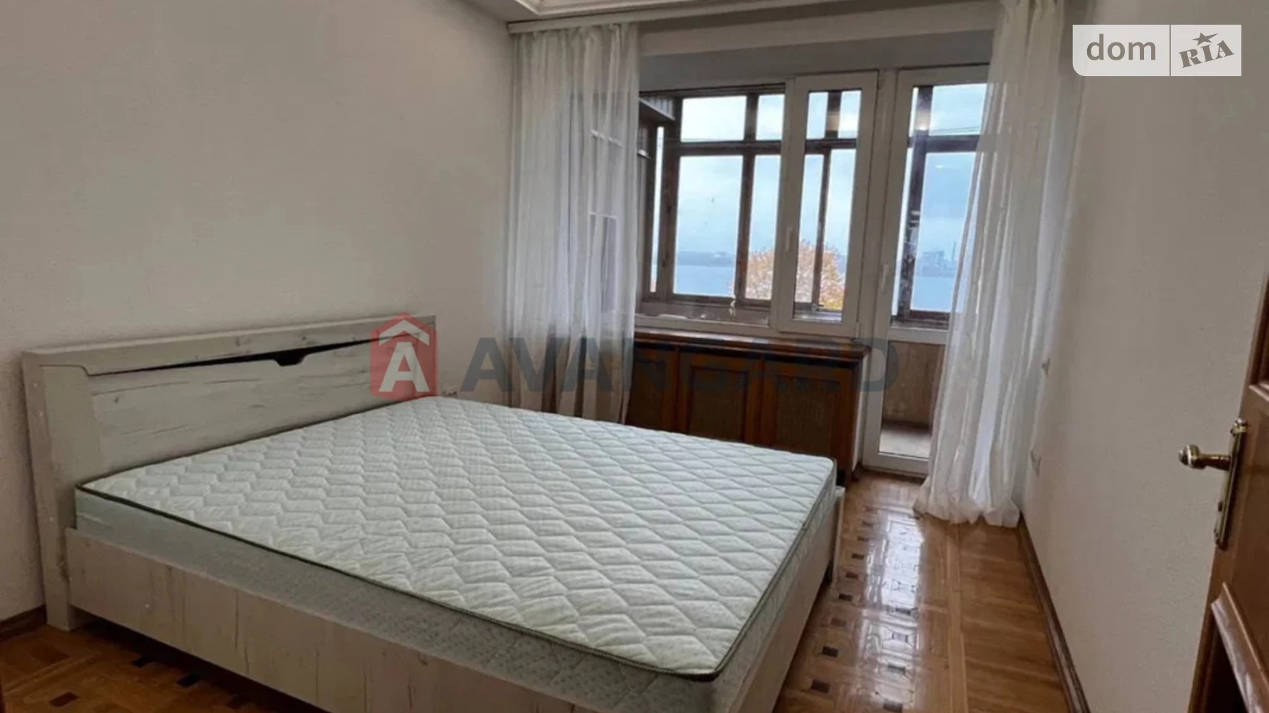 Продается 4-комнатная квартира 83 кв. м в Днепре, ул. Сичеславская Набережная, 37 - фото 4