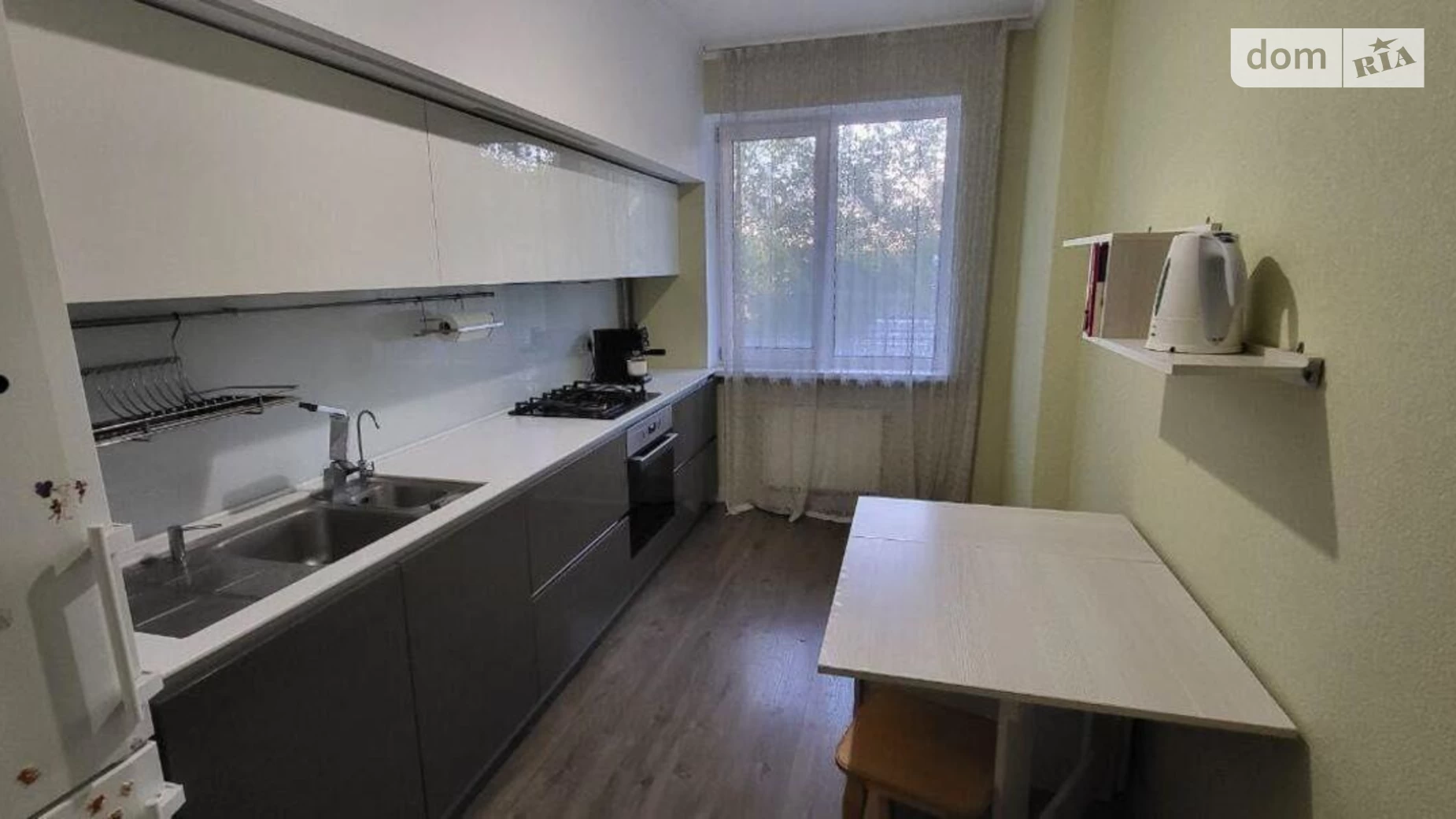 Продается 2-комнатная квартира 57 кв. м в Киеве, ул. Метрологическая, 111 - фото 2