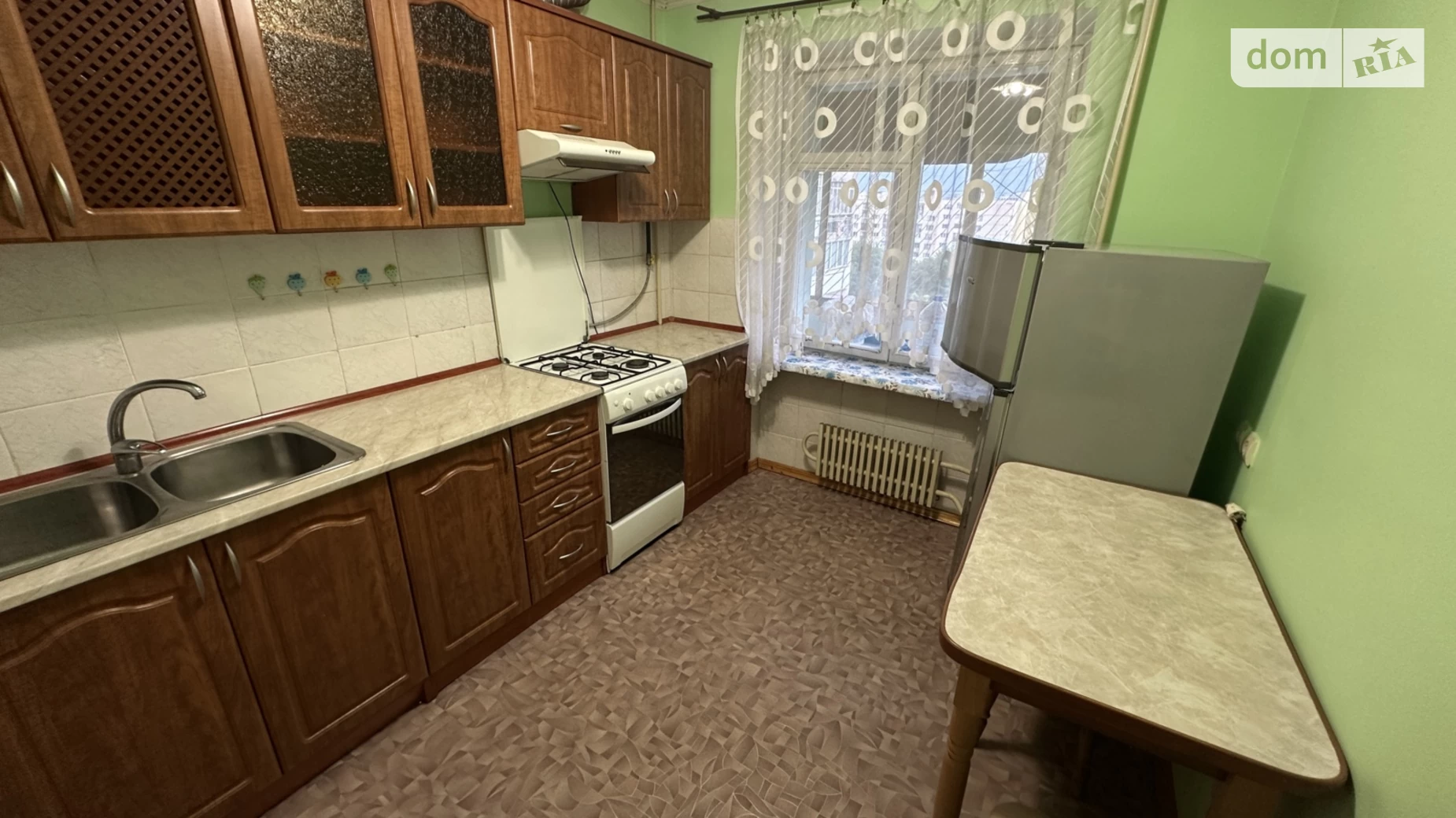 Сдается в аренду 1-комнатная квартира 44 кв. м в Ивано-Франковске, ул. Галицкая, 128 - фото 4