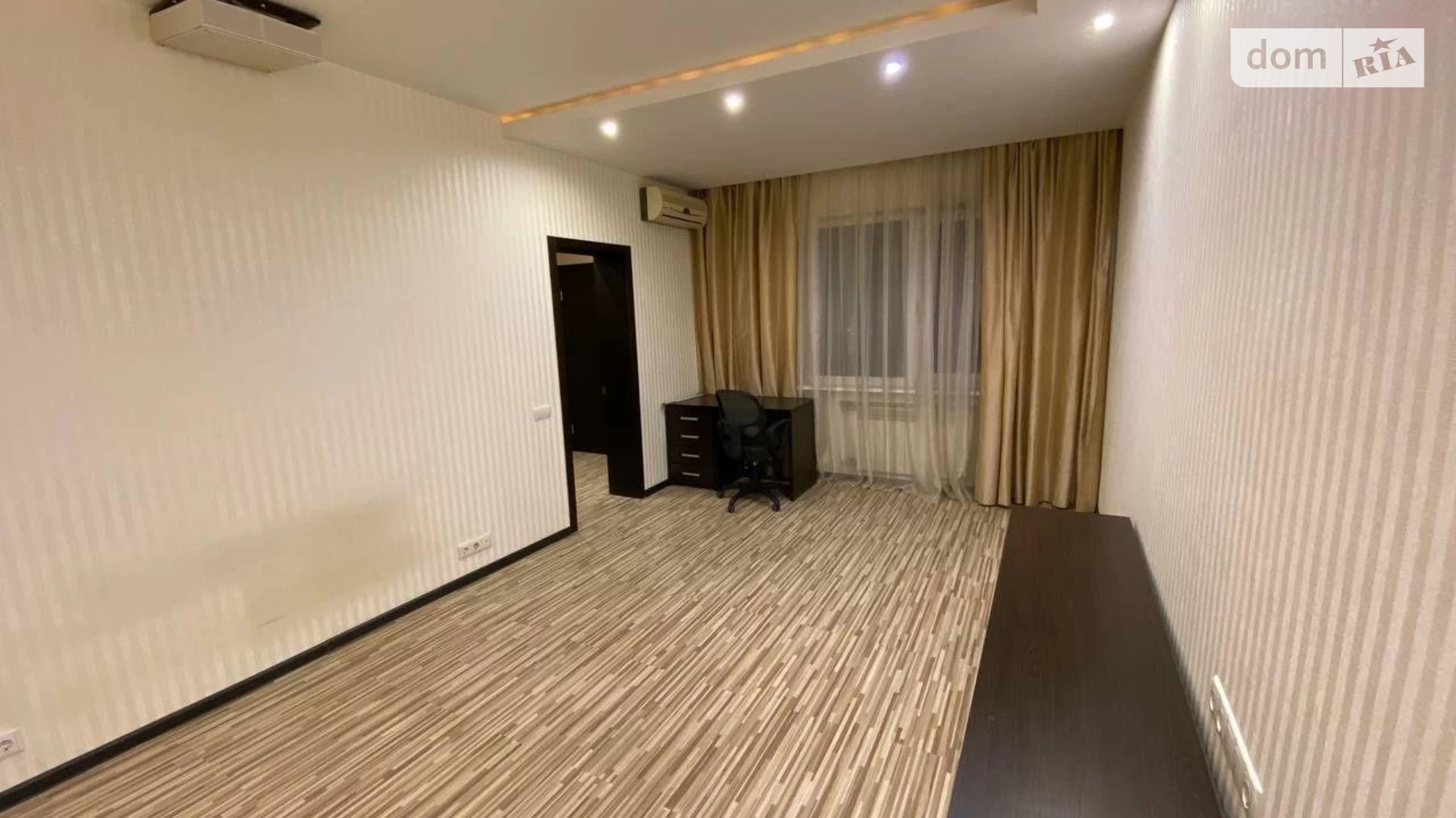 Продается 1-комнатная квартира 53 кв. м в Харькове, ул. Академика Павлова - фото 3