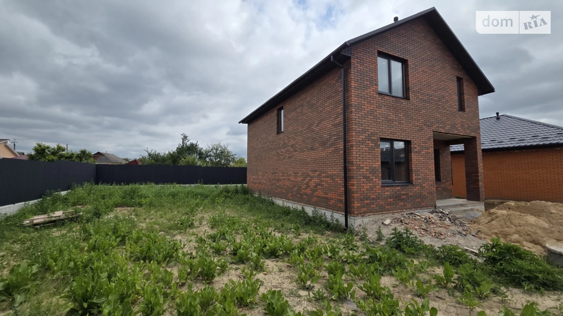 Продается дом на 2 этажа 125 кв. м с камином, цена: 92000 $ - фото 3