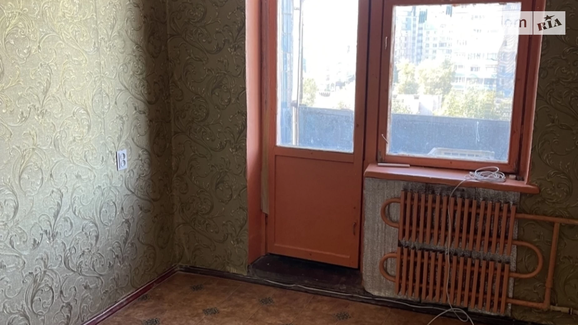 Продается 2-комнатная квартира 43 кв. м в Каменском, ул. Прибрежная(40 лет Победы) - фото 3