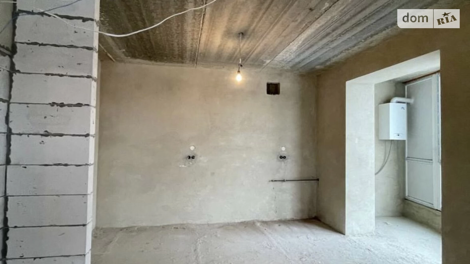 Продается 3-комнатная квартира 95 кв. м в Ивано-Франковске, ул. Национальной Гвардии, 14Р - фото 3