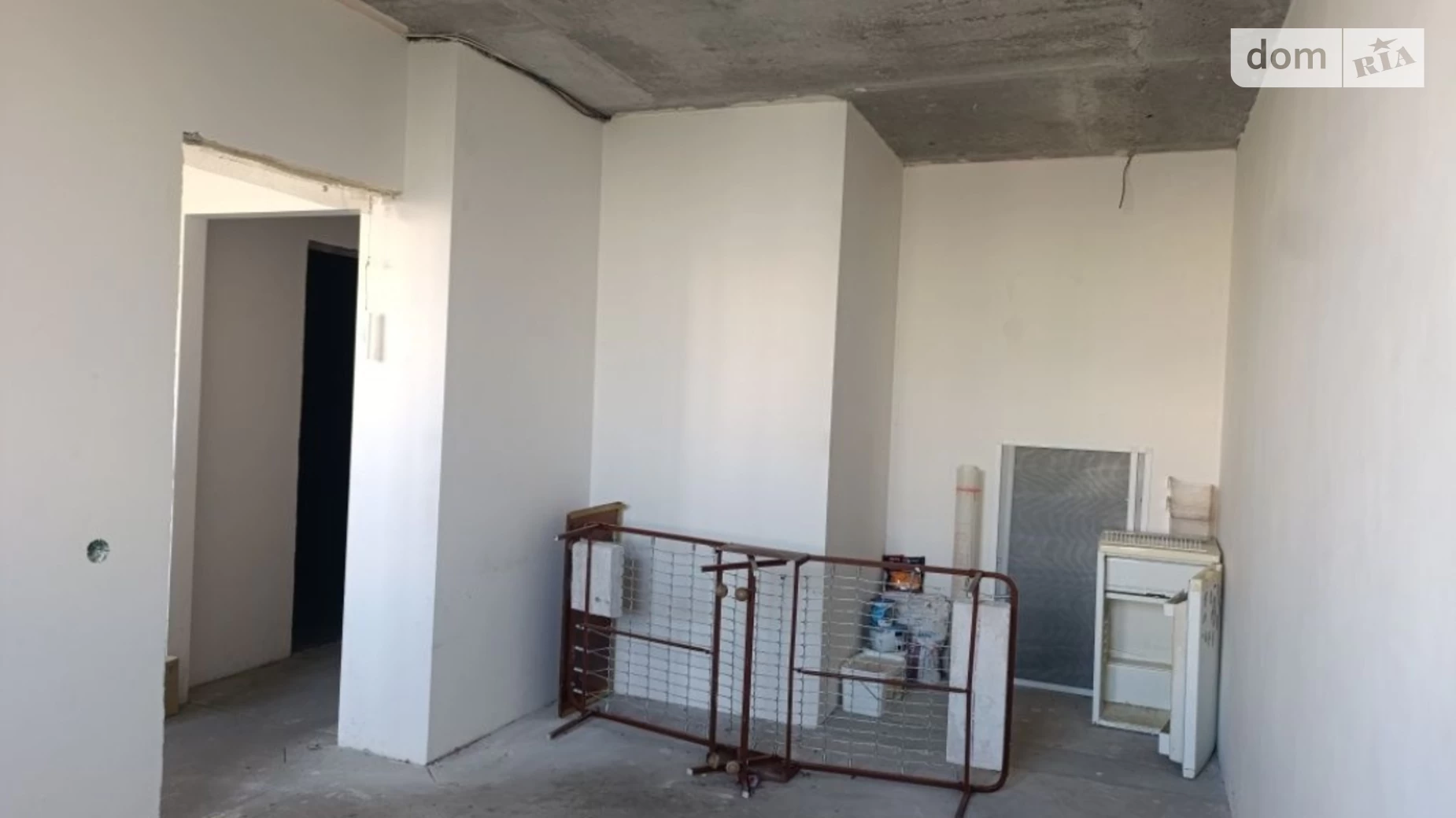 Продается 1-комнатная квартира 36 кв. м в Киеве, ул. Рональда Рейгана(Теодора Драйзера), 40 - фото 2
