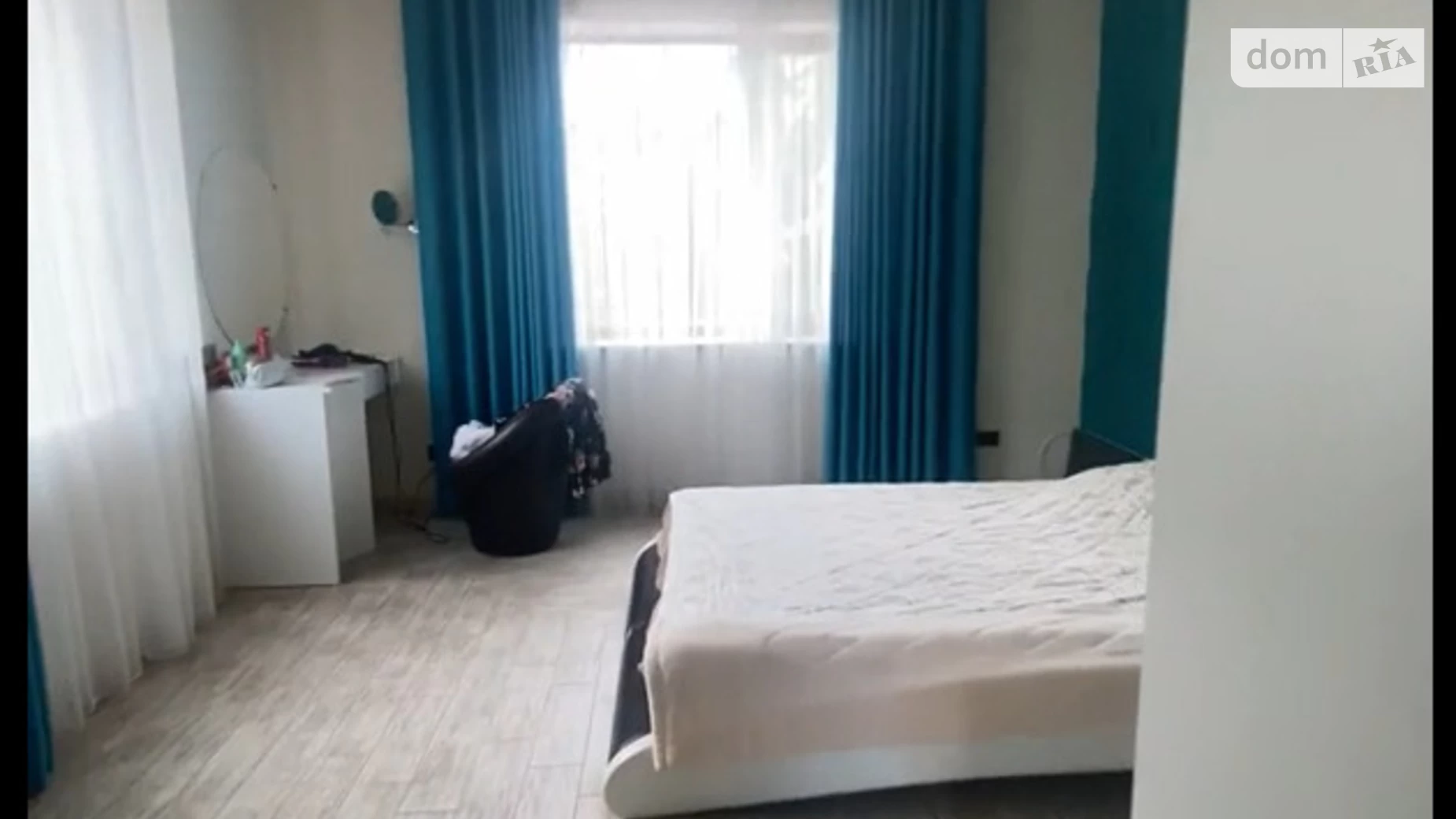 Продается дом на 2 этажа 240 кв. м с верандой, цена: 220000 $ - фото 2