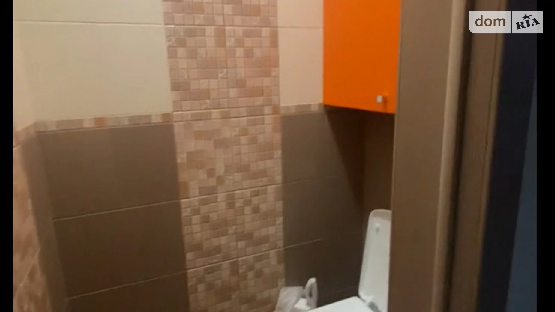 Продается дом на 2 этажа 240 кв. м с верандой, цена: 220000 $ - фото 3