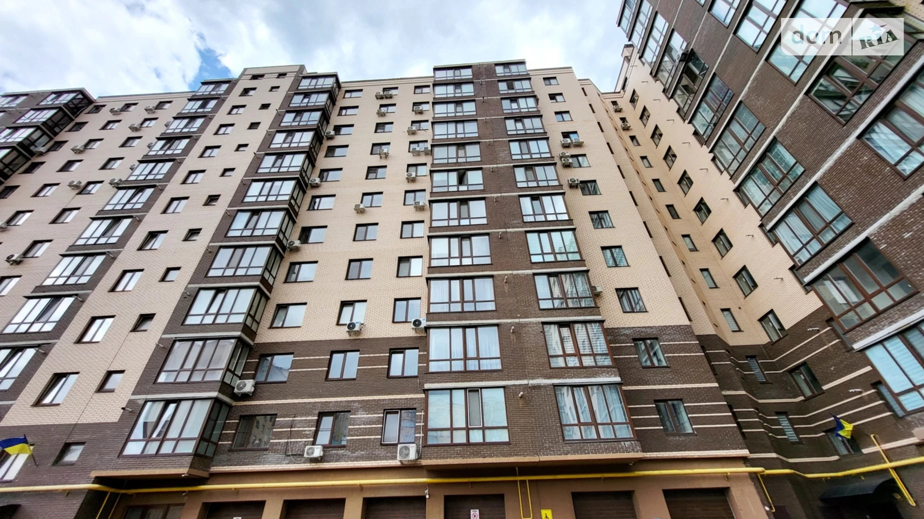 Продається 1-кімнатна квартира 50 кв. м у Вінниці, вул. Антонова Олега - фото 2