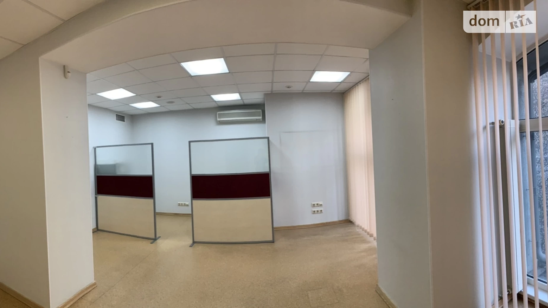 Сдается в аренду офис 69 кв. м в бизнес-центре, цена: 29187 грн - фото 4