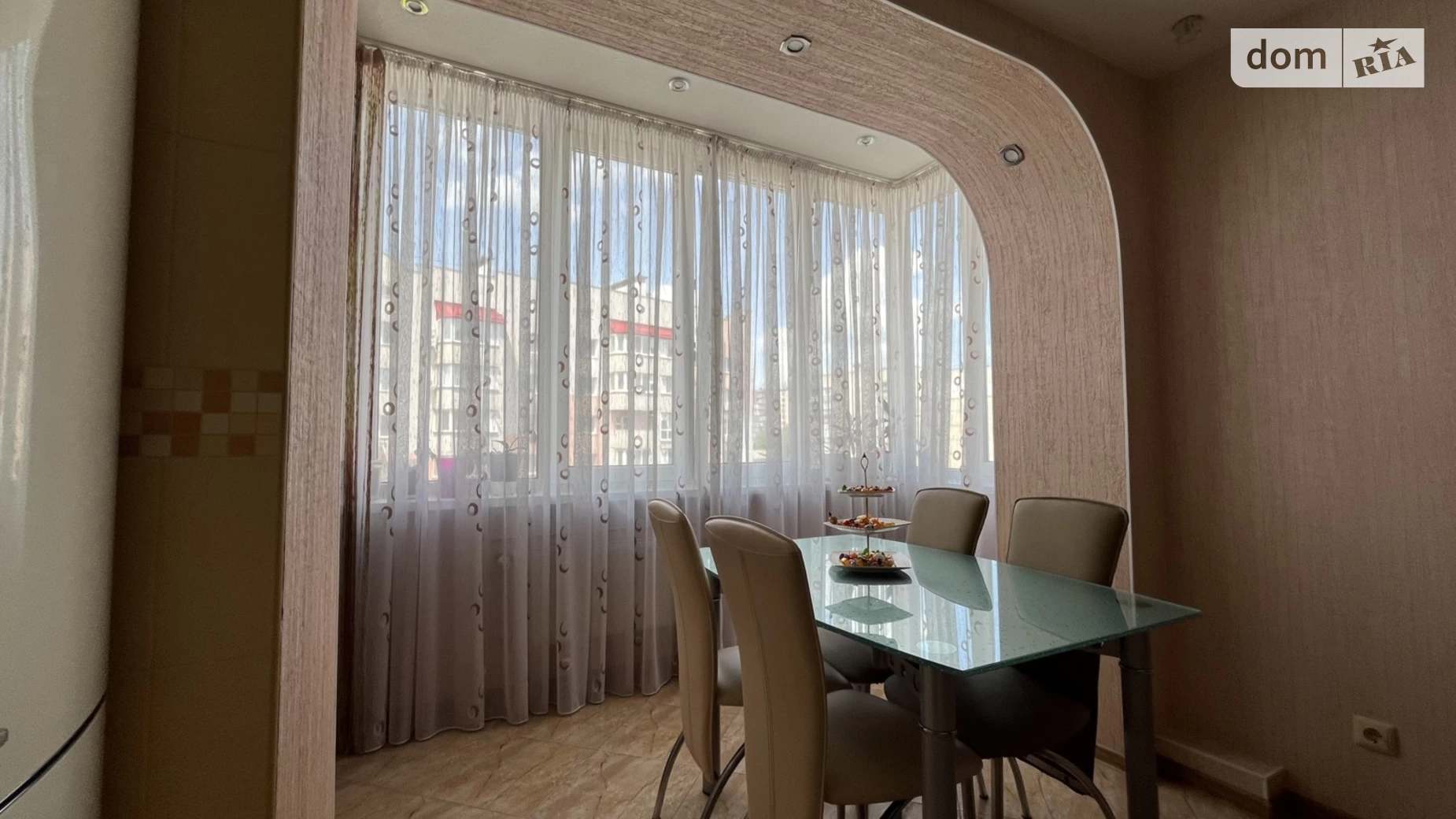 Продается 3-комнатная квартира 109 кв. м в Виннице, ул. Академика Ющенка, 5 - фото 4