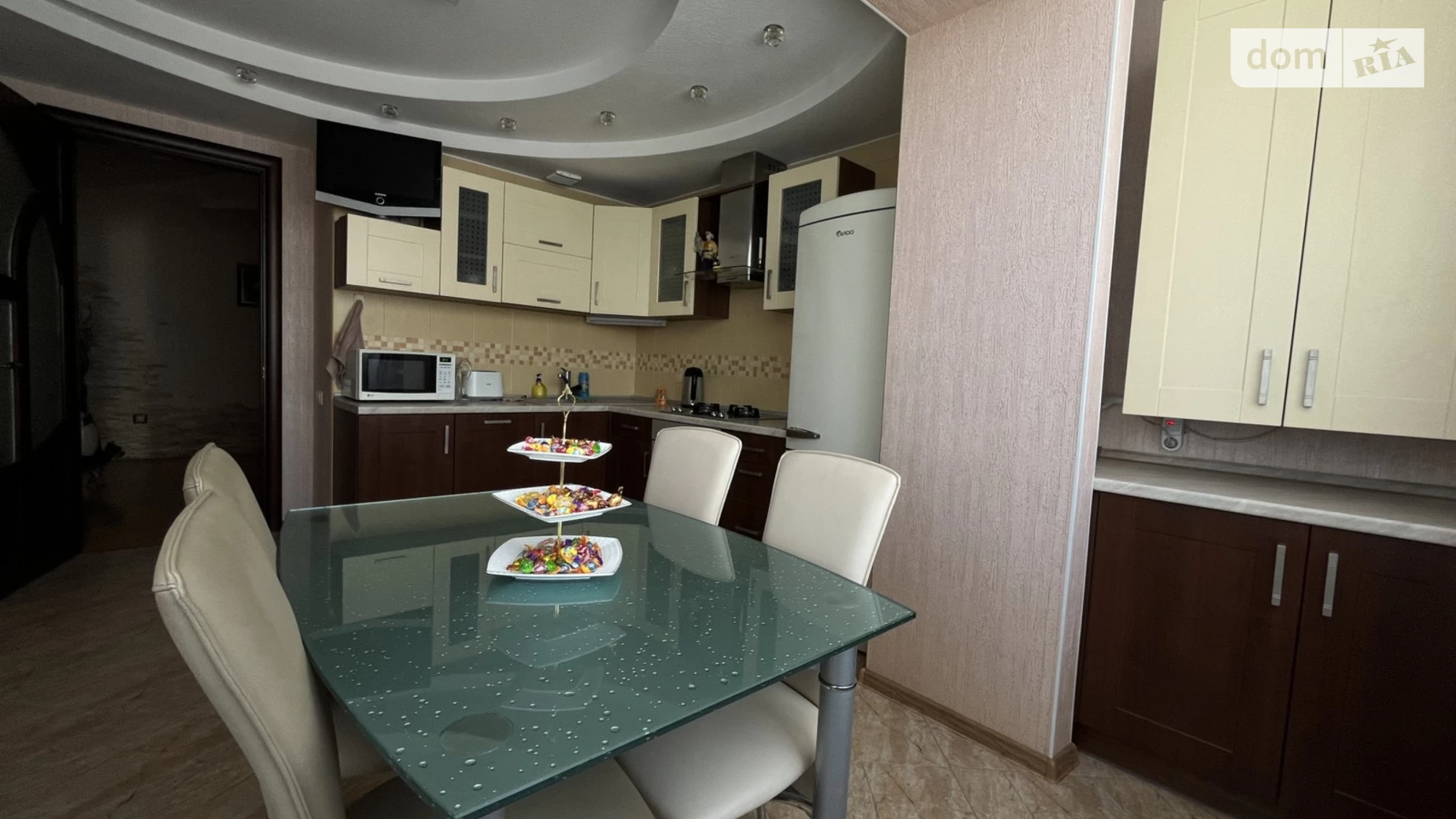 Продается 3-комнатная квартира 109 кв. м в Виннице, ул. Академика Ющенка, 5 - фото 4