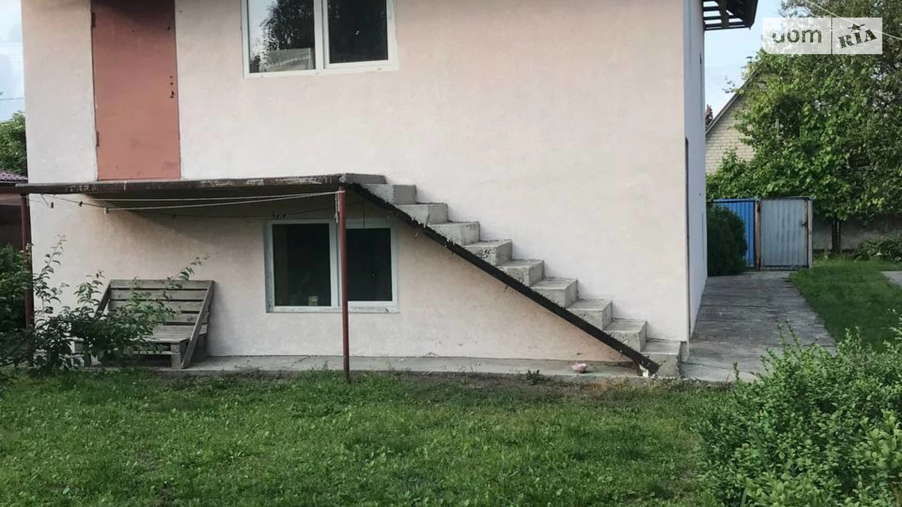 Продается дом на 3 этажа 130 кв. м с бассейном, цена: 26999 $ - фото 3