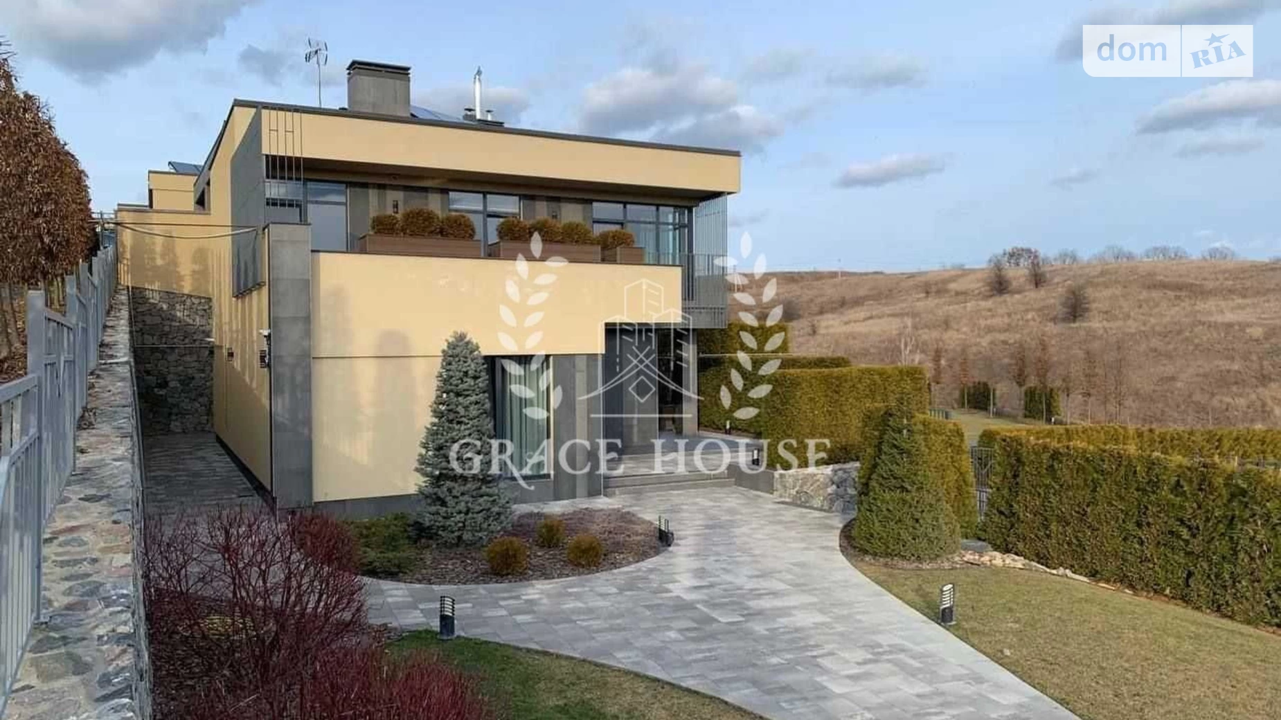 Сдается в аренду дом на 2 этажа 180 кв. м с гаражом, цена: 3500 $ - фото 2