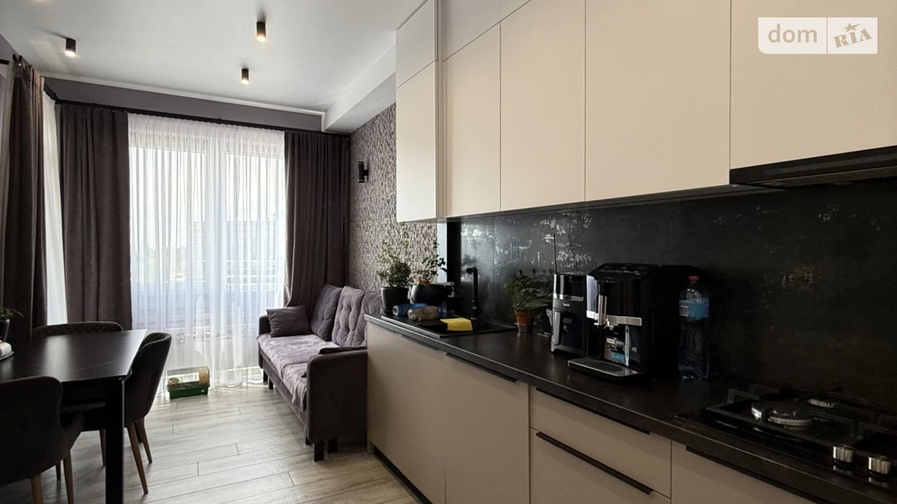Продается 2-комнатная квартира 68 кв. м в Ужгороде, цена: 135000 $ - фото 4