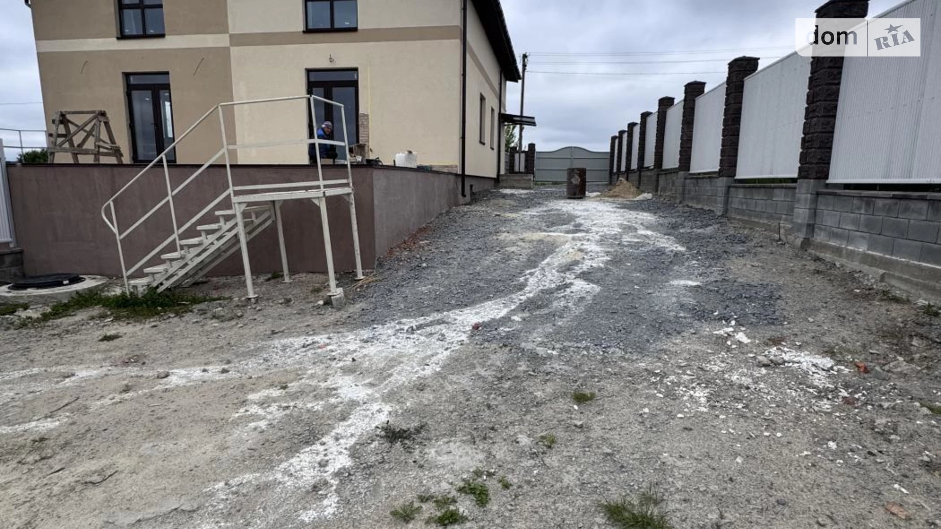 Продается дом на 2 этажа 108 кв. м с беседкой, цена: 69500 $ - фото 3