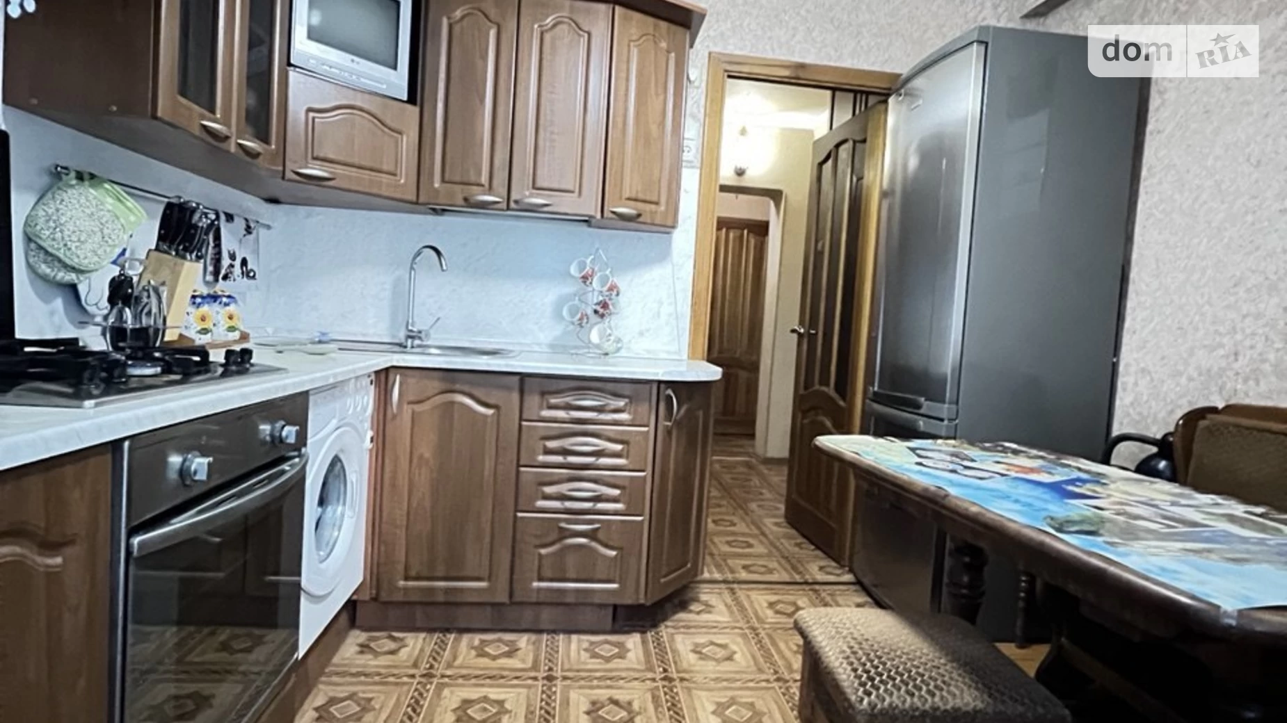 Здається в оренду 3-кімнатна квартира 74.3 кв. м у Києві, вул. Мілютенка, 28 - фото 3