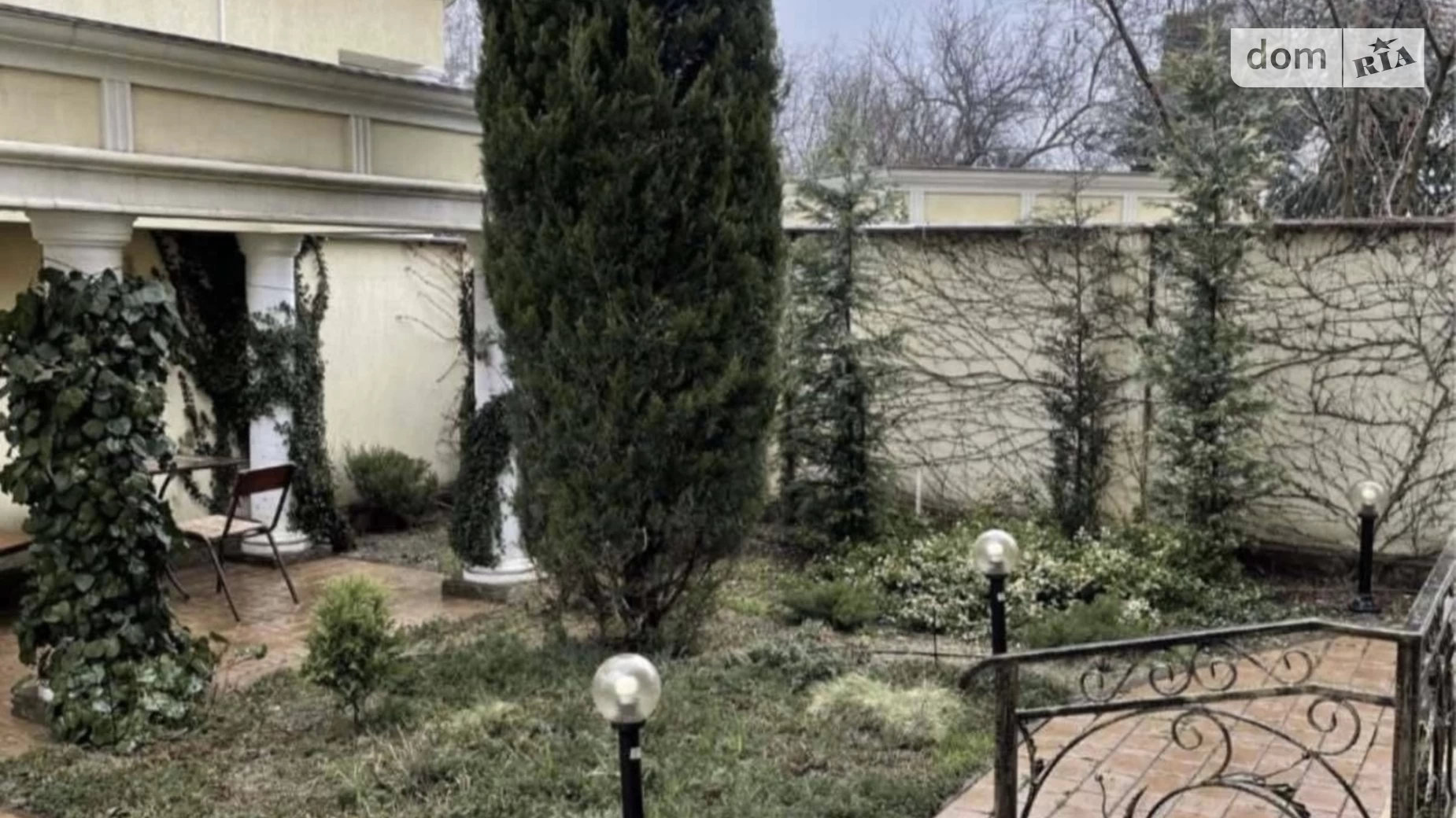 Сдается в аренду дом на 2 этажа 300 кв. м с камином, цена: 1500 $ - фото 4