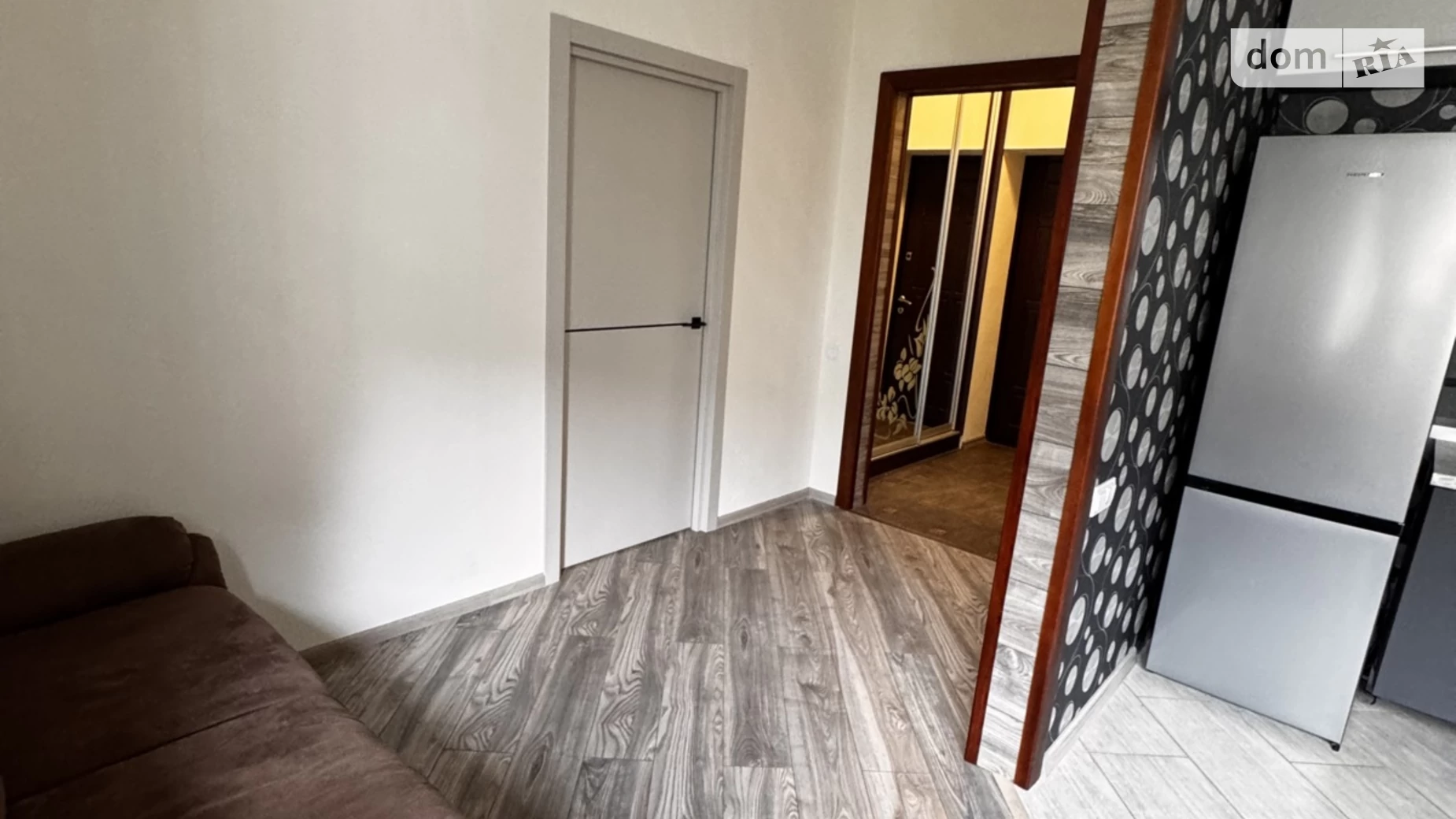 Продается 1-комнатная квартира 41.6 кв. м в Ровно, ул. Шухевича Романа, 12Б - фото 4