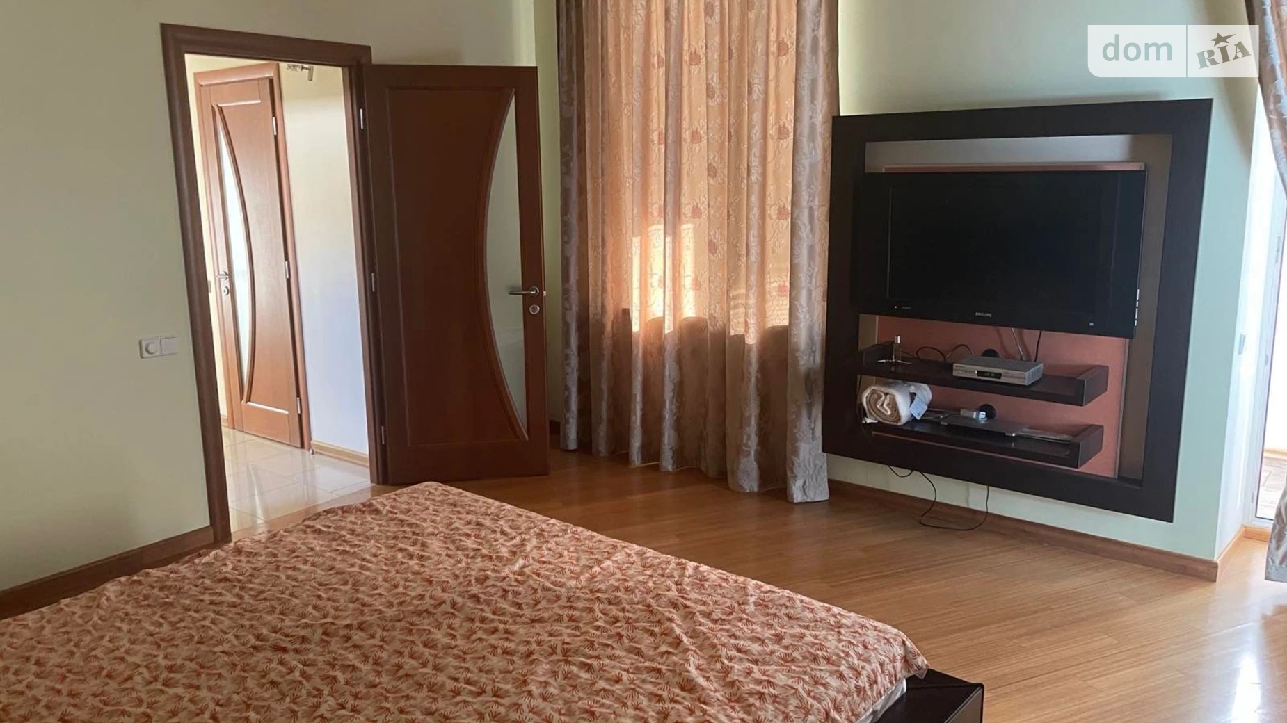 Продается 3-комнатная квартира 98 кв. м в Киеве, ул. Богдана Хмельницкого, 10 - фото 5