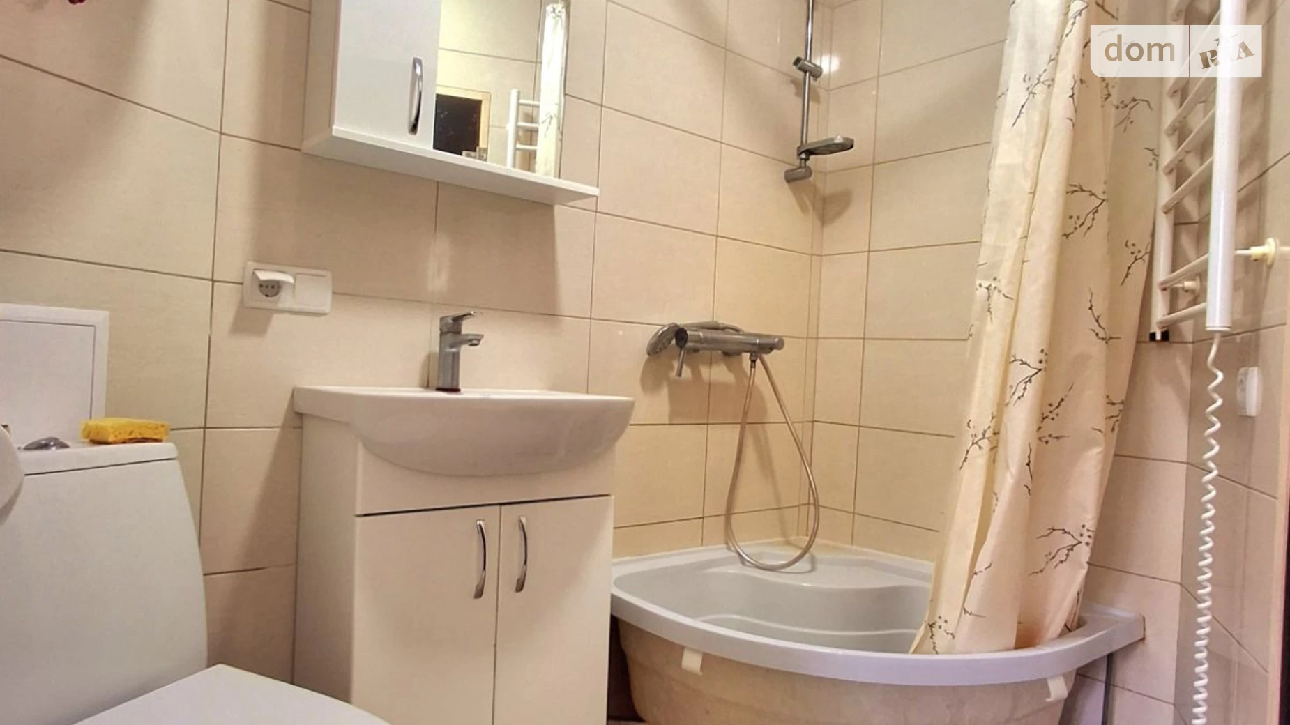 Продается дом на 2 этажа 48 кв. м с подвалом, цена: 27900 $ - фото 2