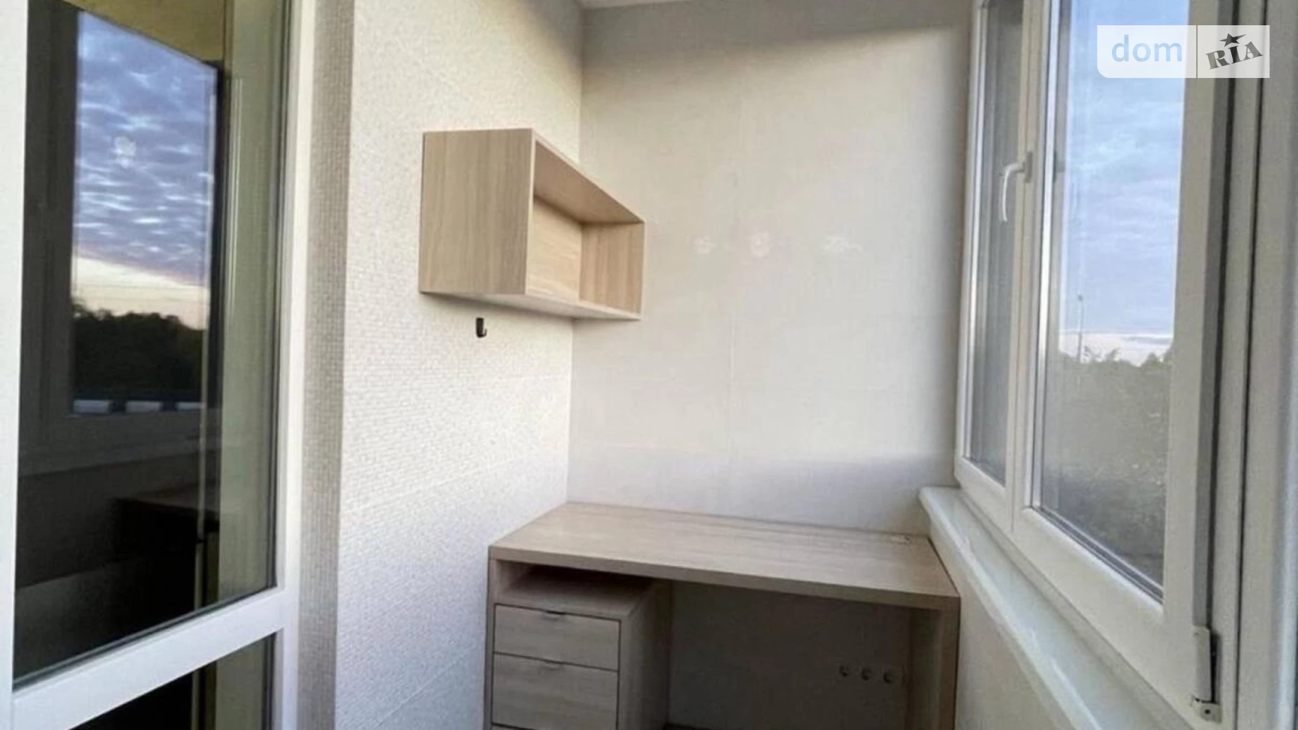 Продается 1-комнатная квартира 42.7 кв. м в Ровно, ул. Степана Бандеры - фото 3