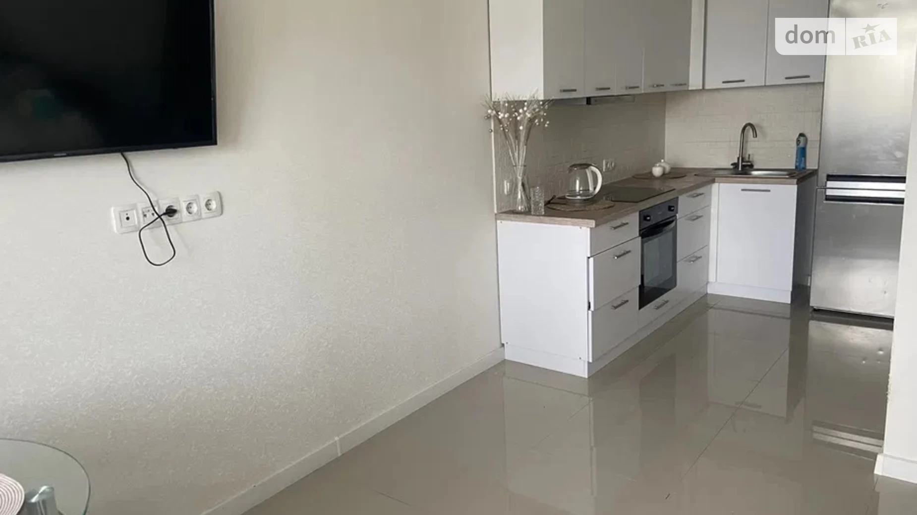 Продается 1-комнатная квартира 46 кв. м в Киеве, ул. Евгения Сверстюка, 6Д - фото 4